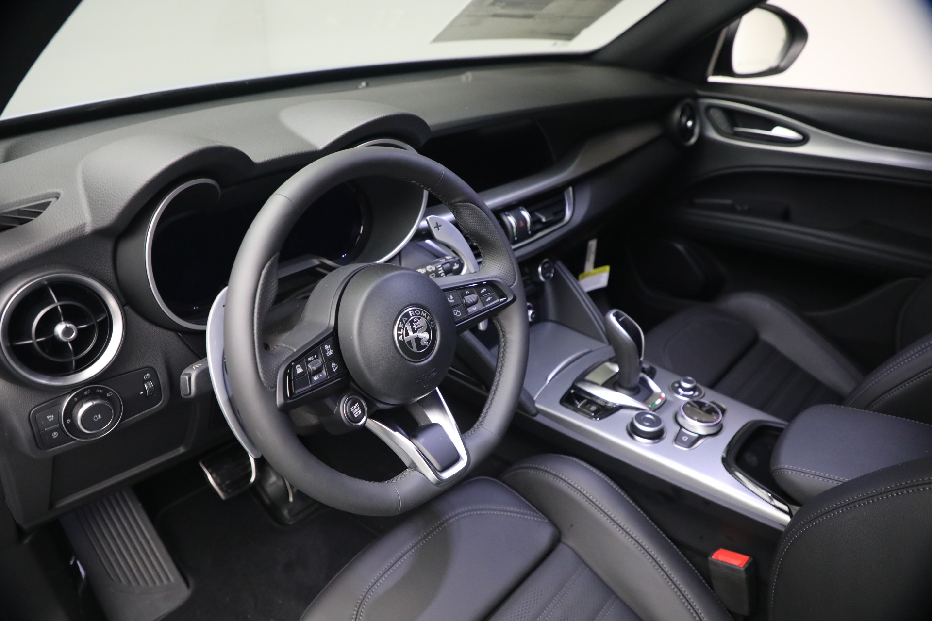 New-2026-Alfa-Romeo-Stelvio-Veloce