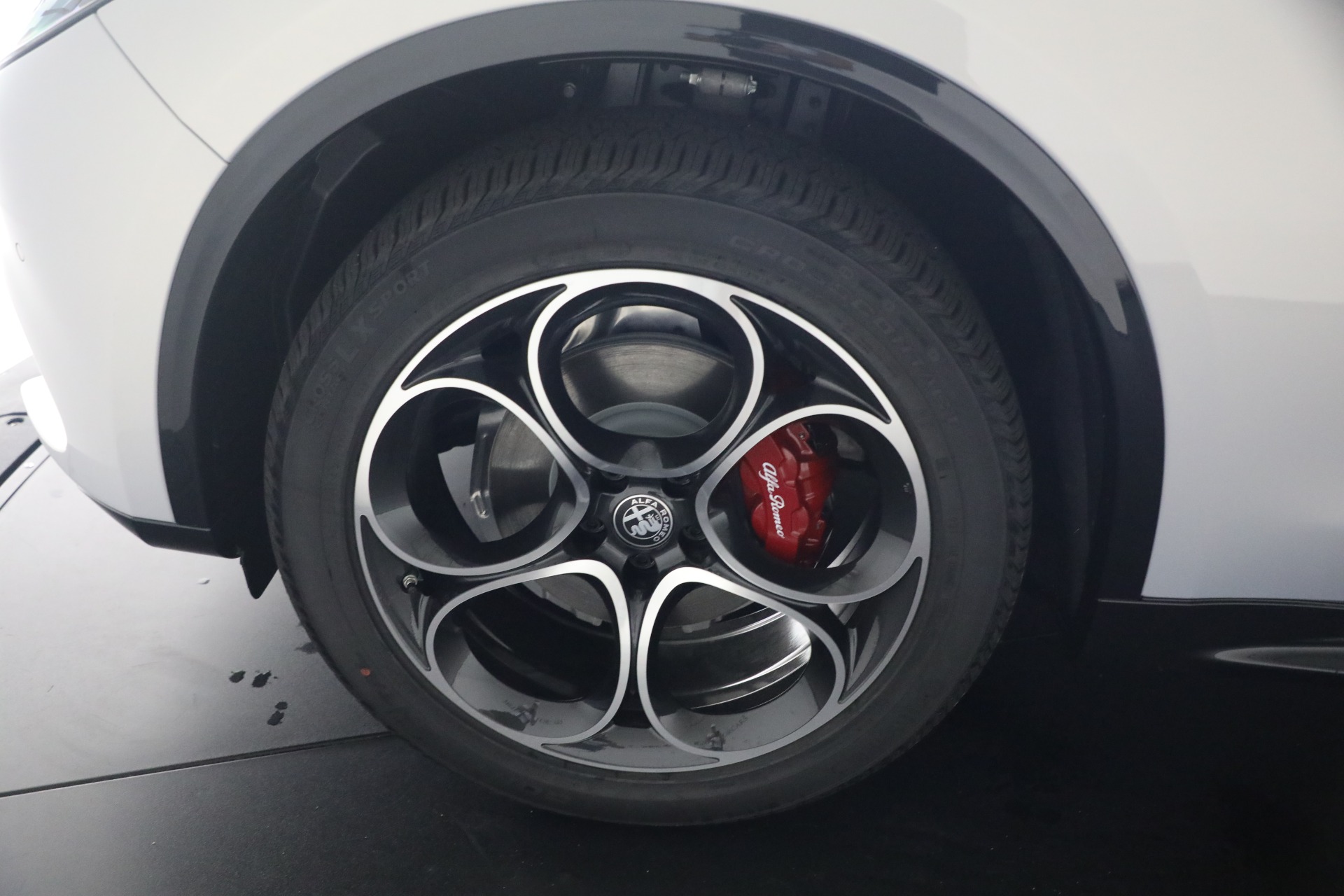 New-2026-Alfa-Romeo-Stelvio-Veloce