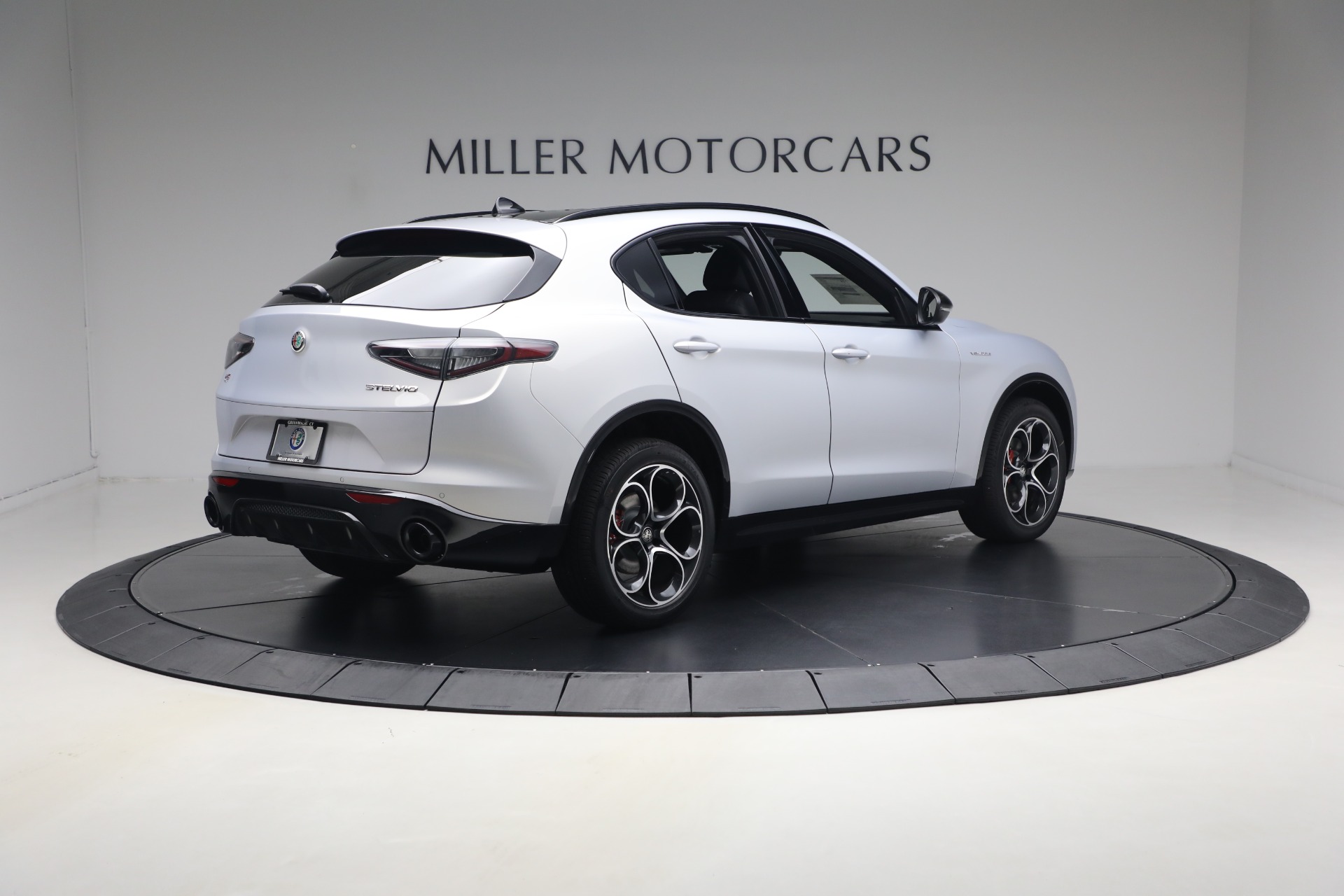 New-2026-Alfa-Romeo-Stelvio-Veloce