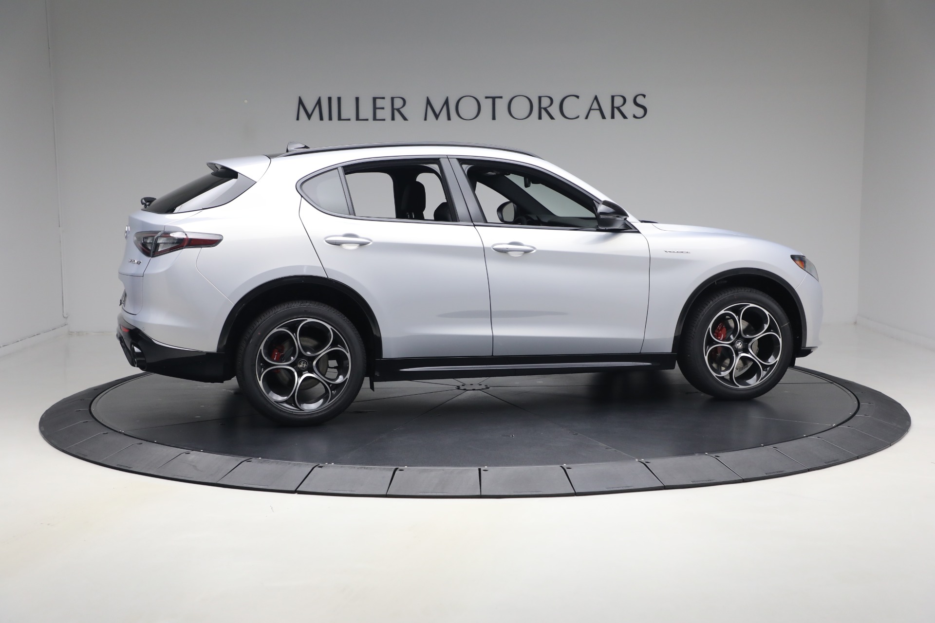 New-2026-Alfa-Romeo-Stelvio-Veloce