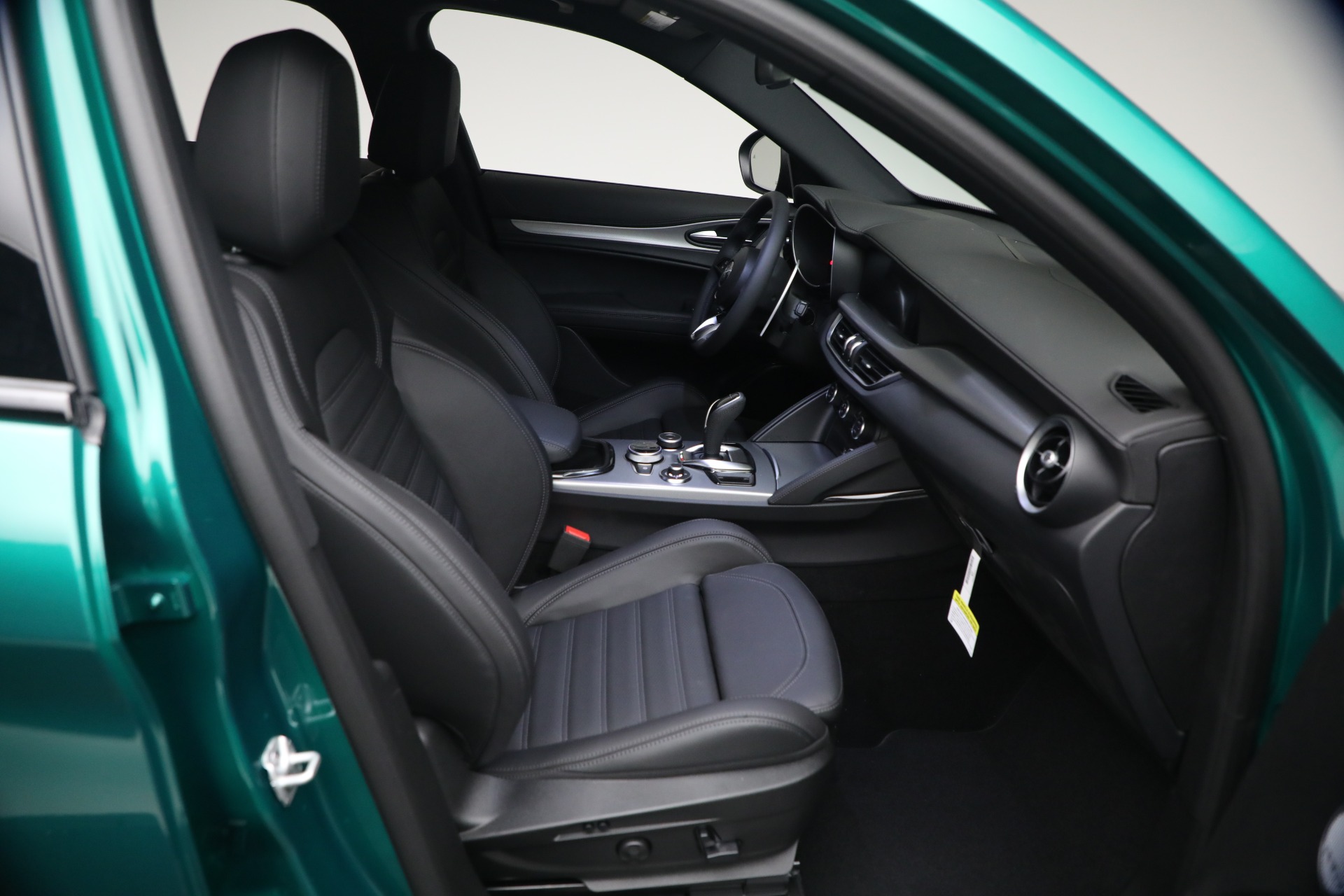 New-2026-Alfa-Romeo-Stelvio-Veloce