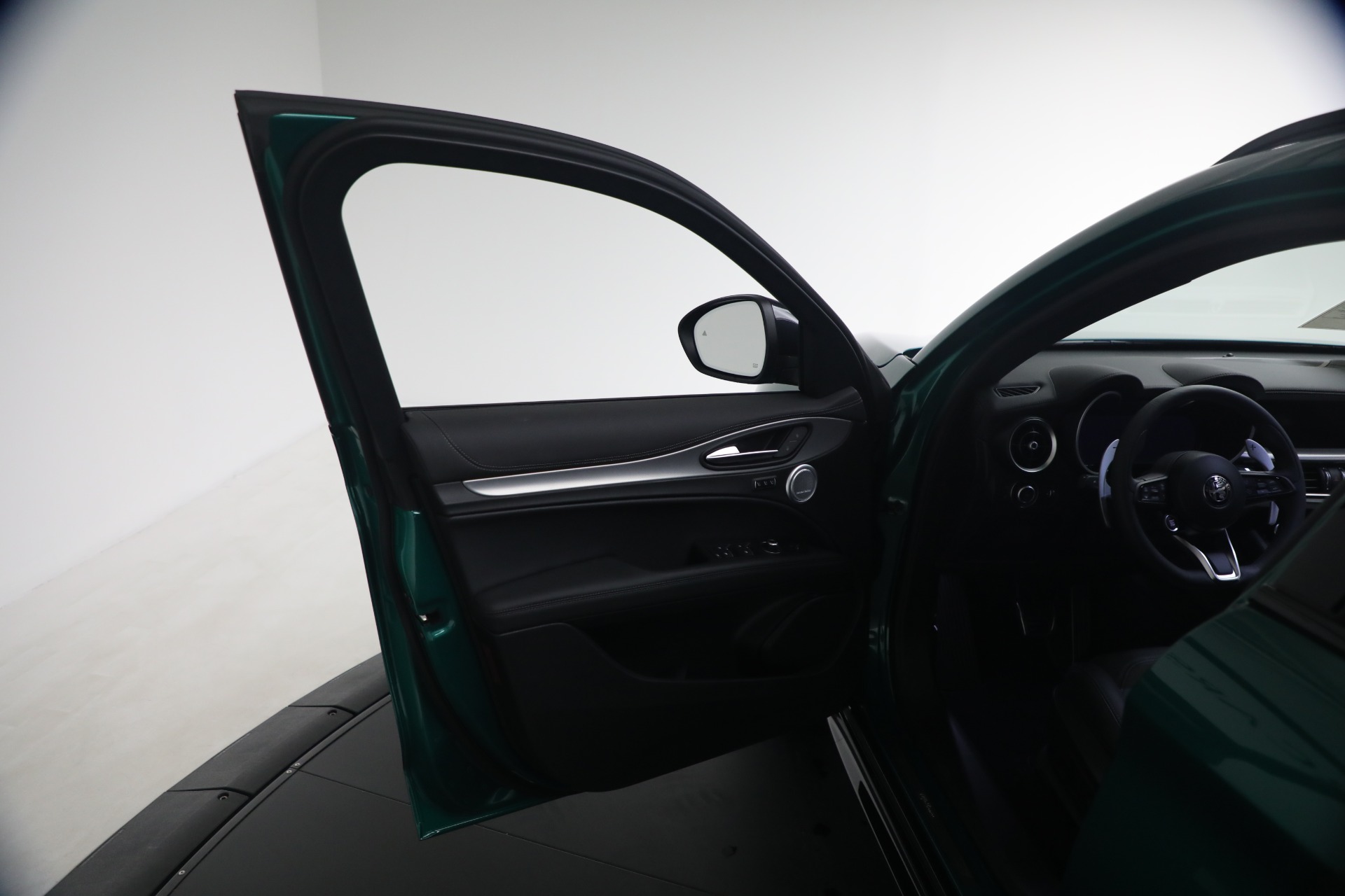 New-2026-Alfa-Romeo-Stelvio-Veloce