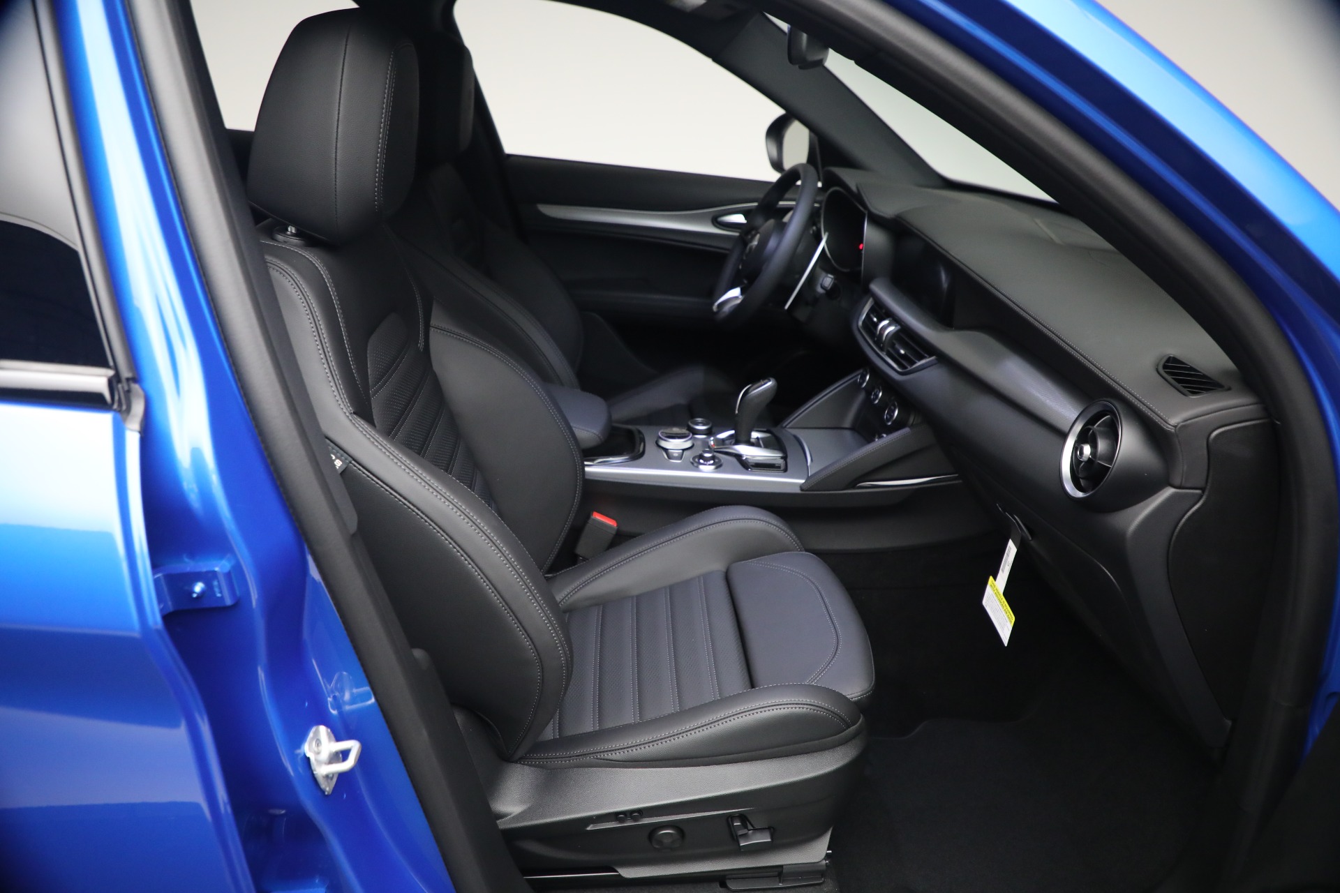 New-2026-Alfa-Romeo-Stelvio-Veloce