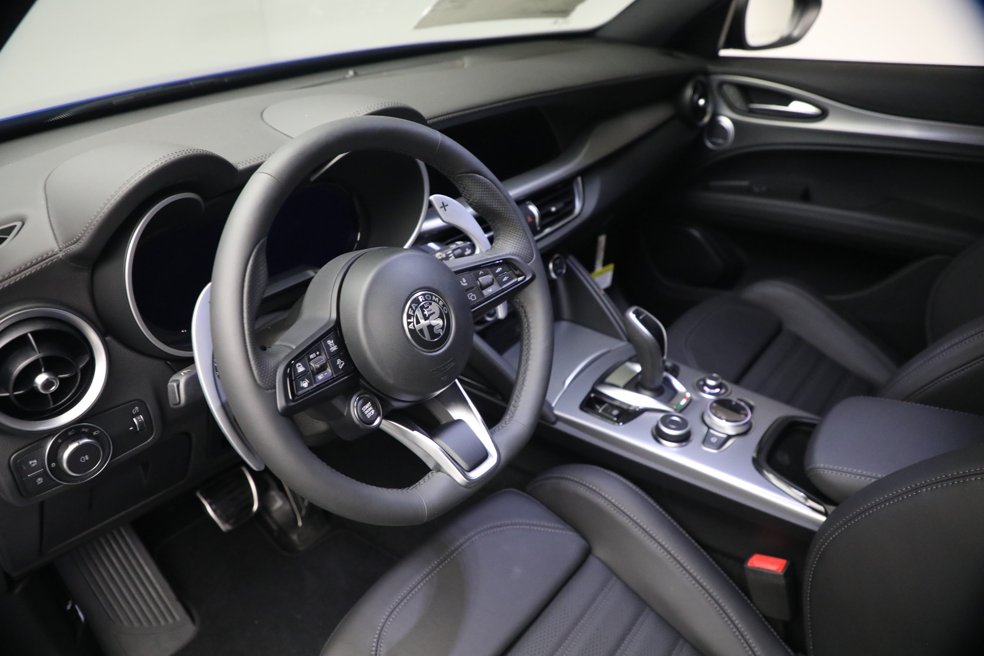 New-2026-Alfa-Romeo-Stelvio-Veloce