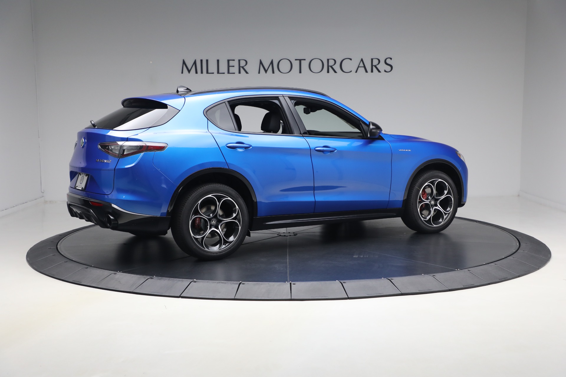 New-2026-Alfa-Romeo-Stelvio-Veloce