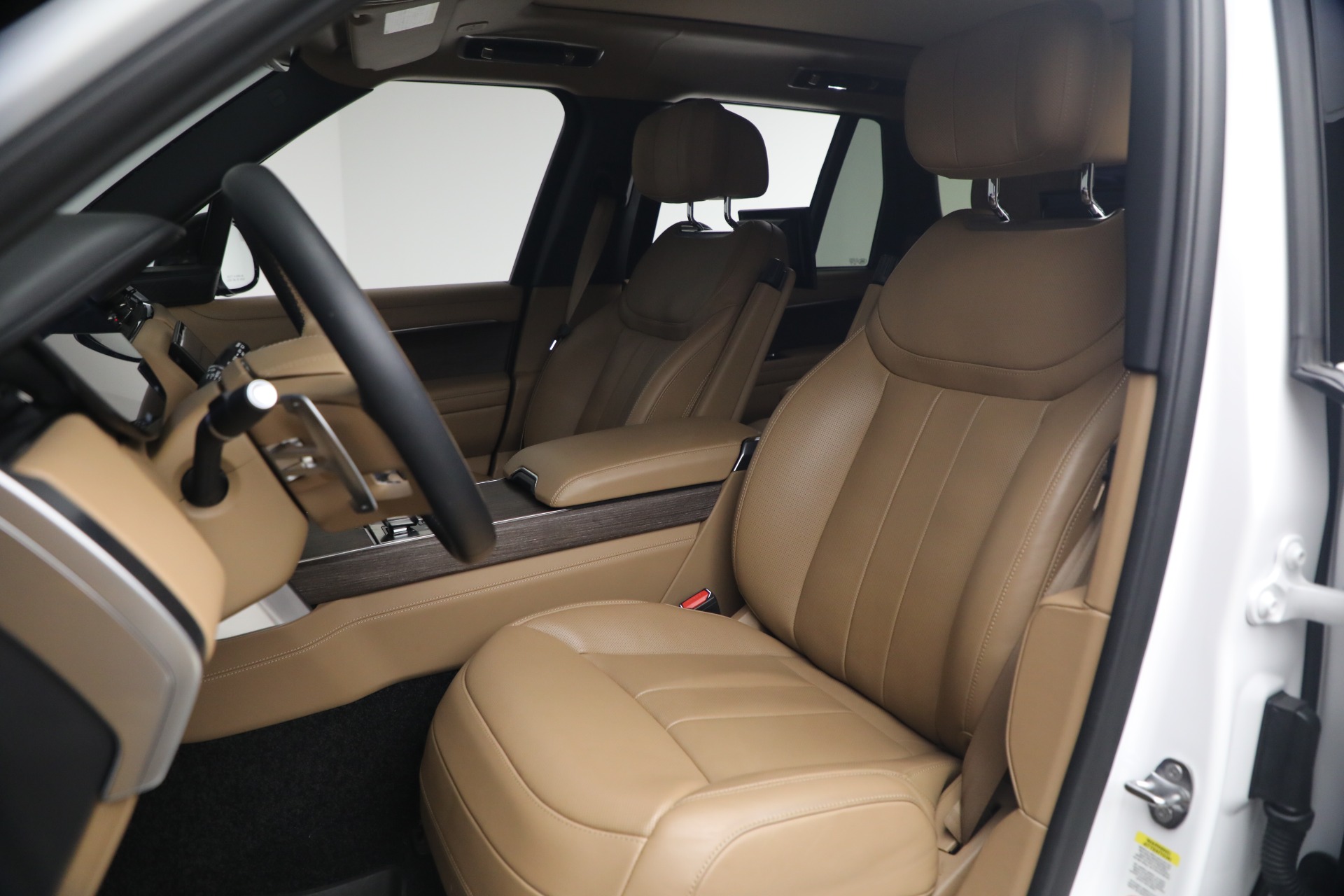 Used-2023-Land-Rover-Range-Rover-P530-Autobiography