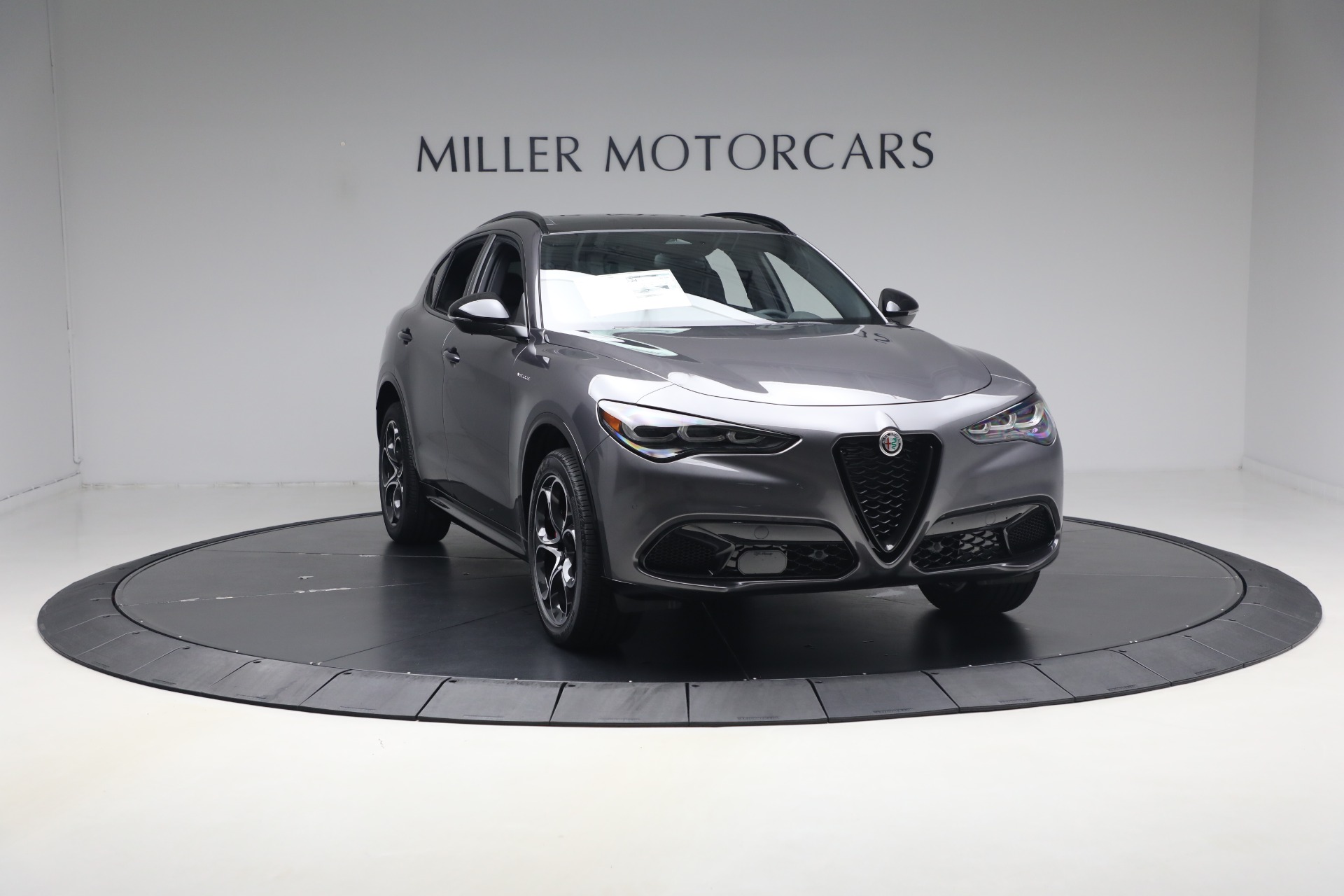 New-2026-Alfa-Romeo-Stelvio-Veloce