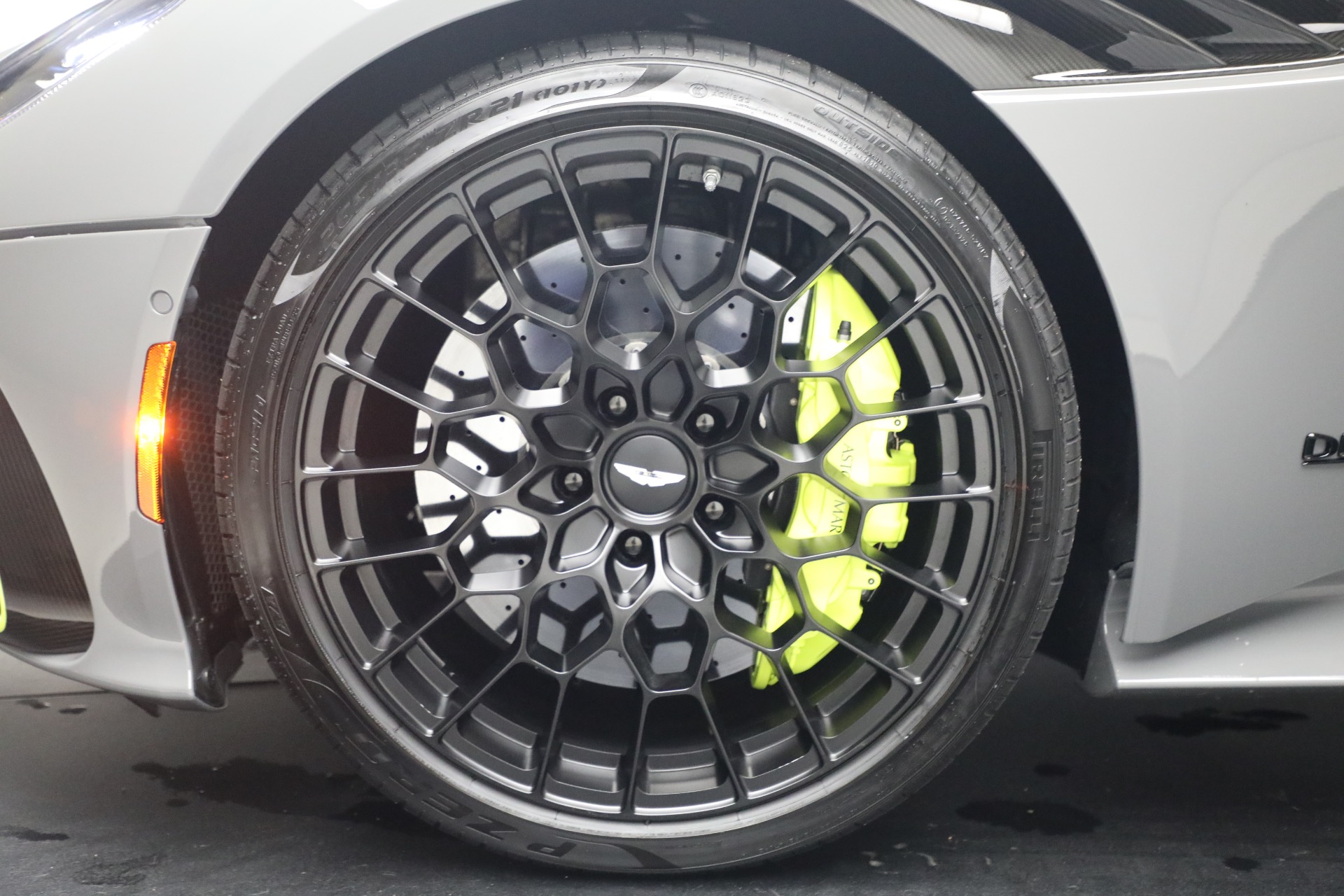 Used-2023-Aston-Martin-DBS-770-Ultimate