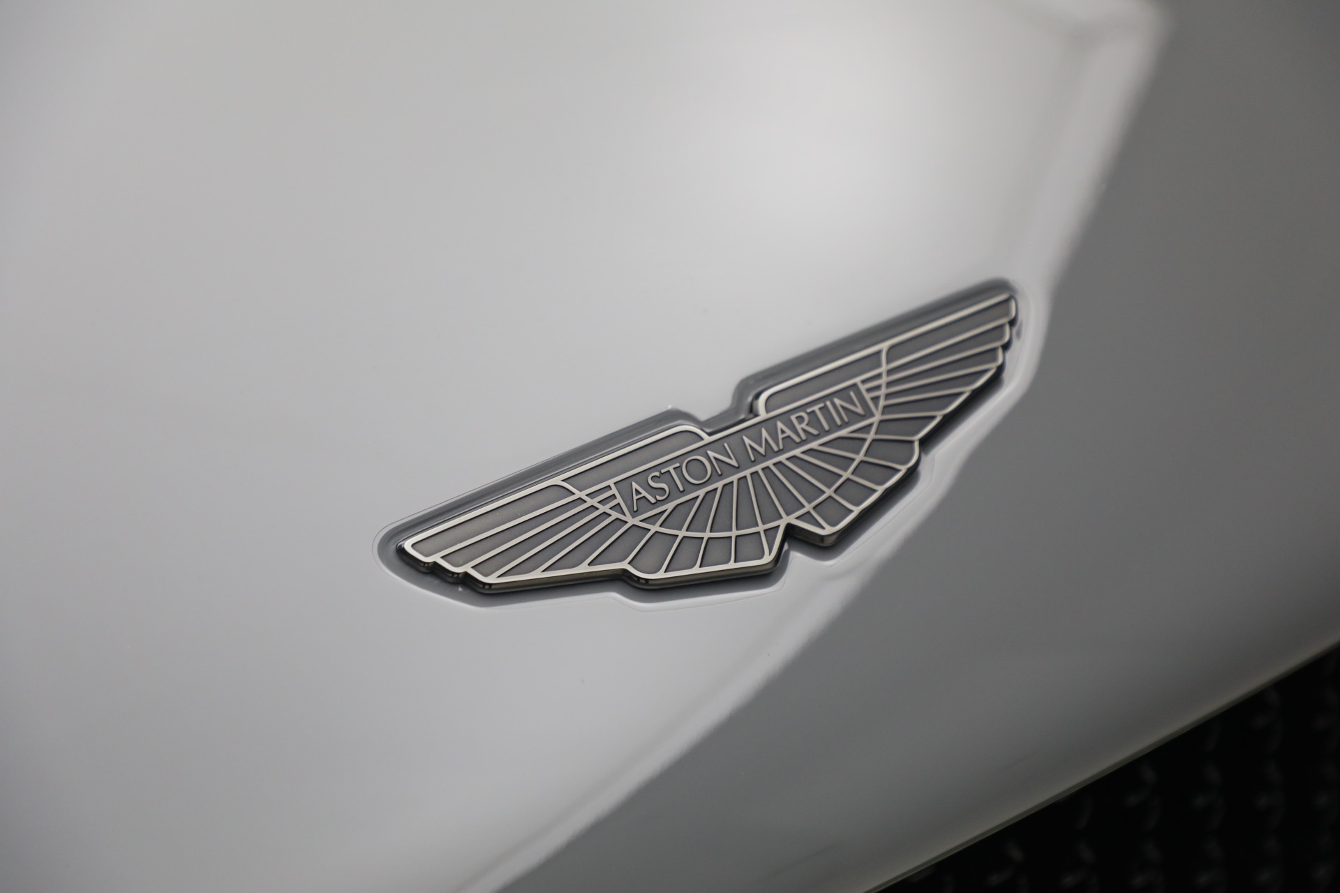 Used-2023-Aston-Martin-DBS-770-Ultimate