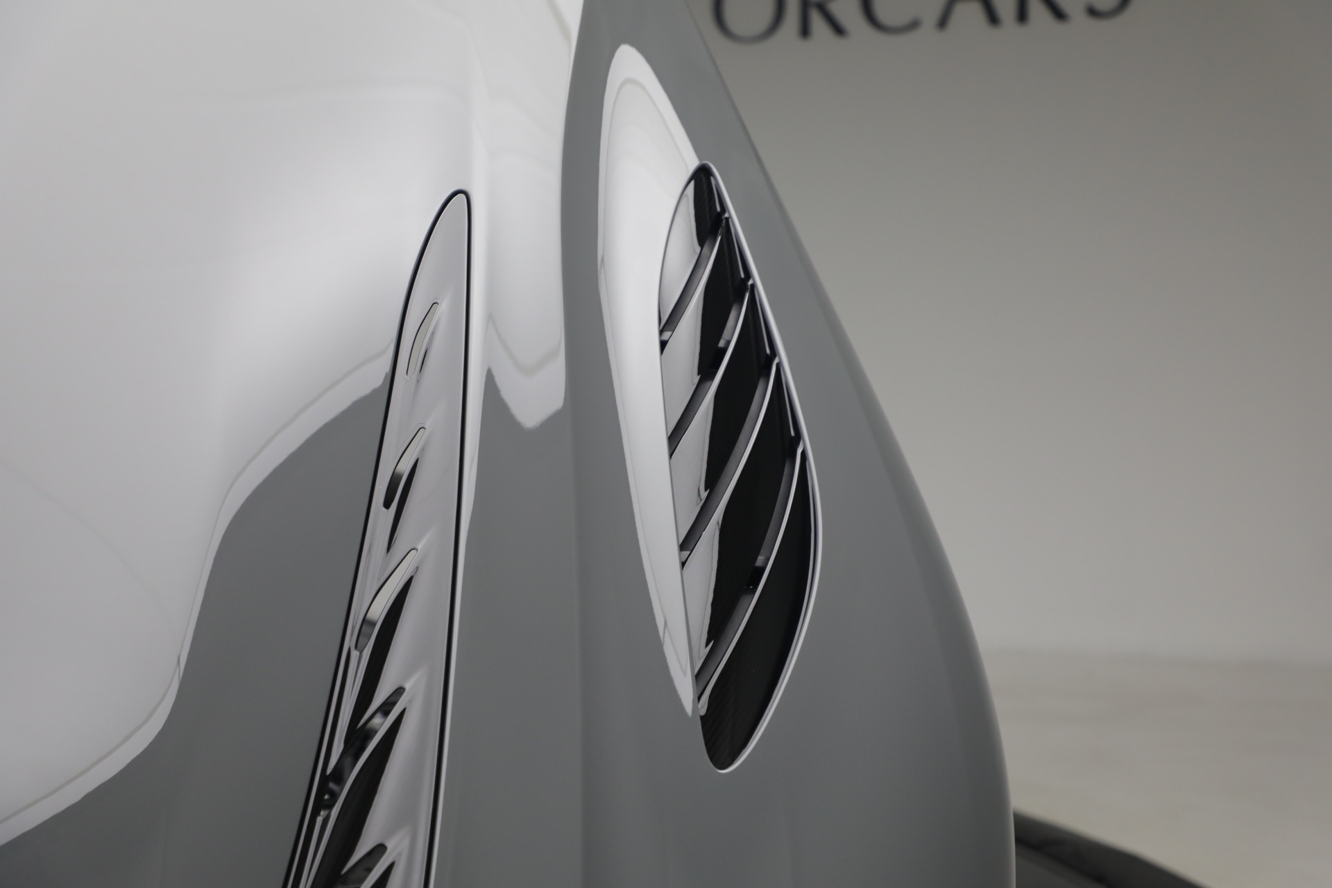 Used-2023-Aston-Martin-DBS-770-Ultimate