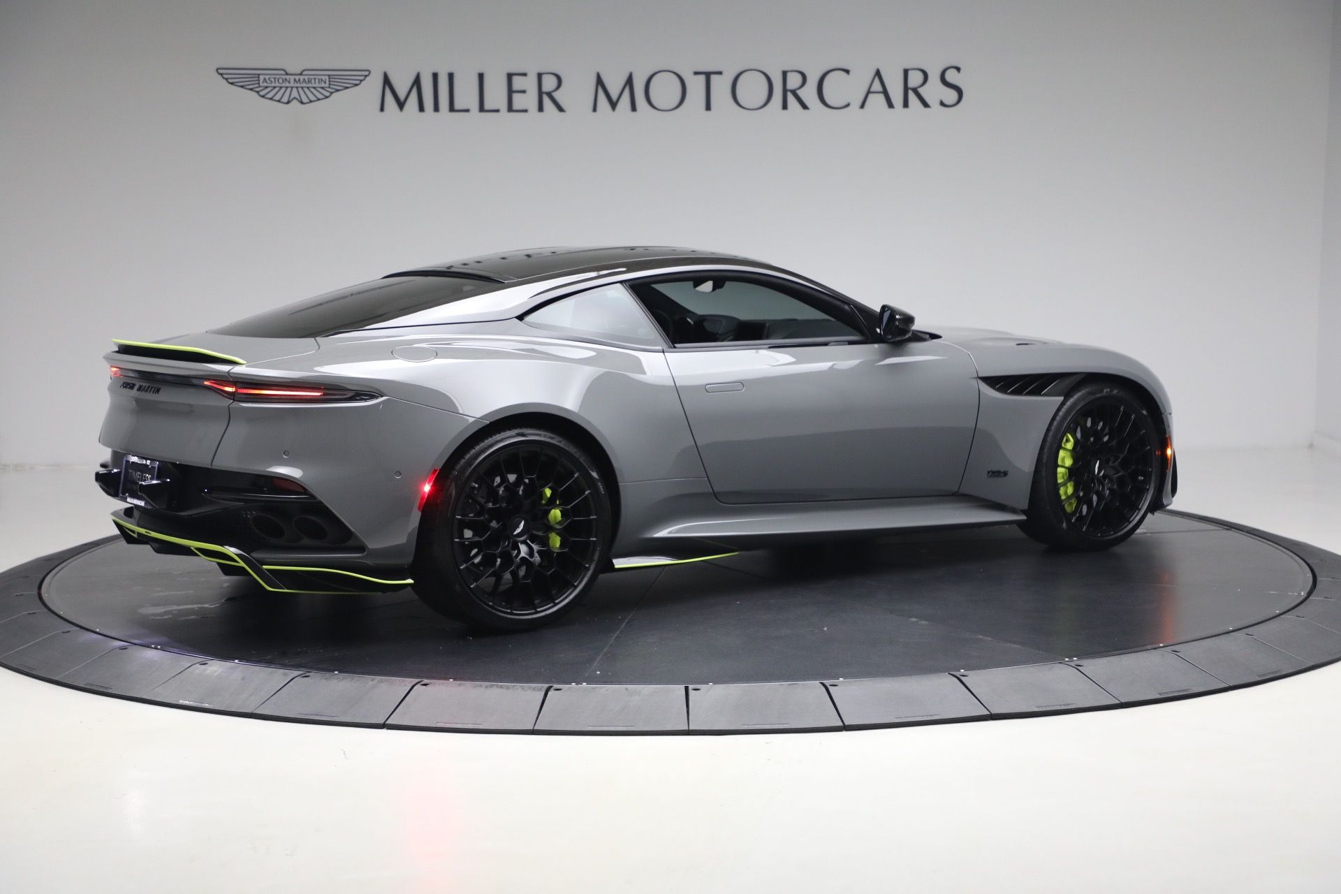 Used-2023-Aston-Martin-DBS-770-Ultimate