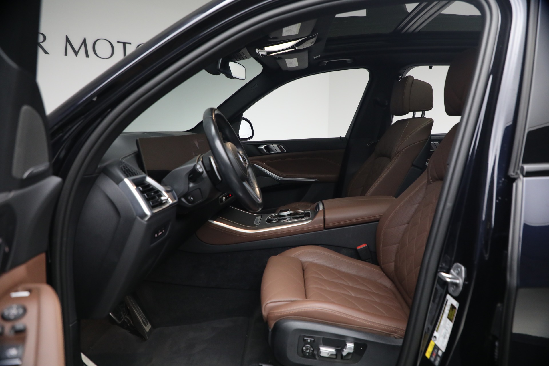Used-2024-BMW-X5-xDrive50e