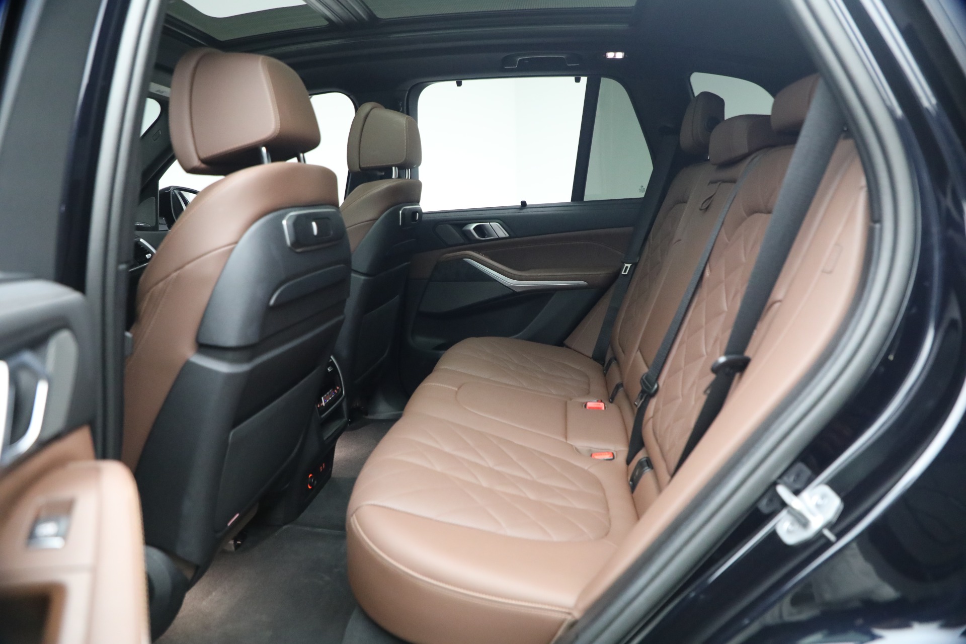 Used-2024-BMW-X5-xDrive50e