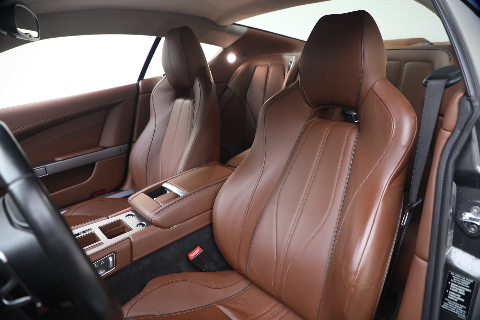 Used-2014-Aston-Martin-DB9