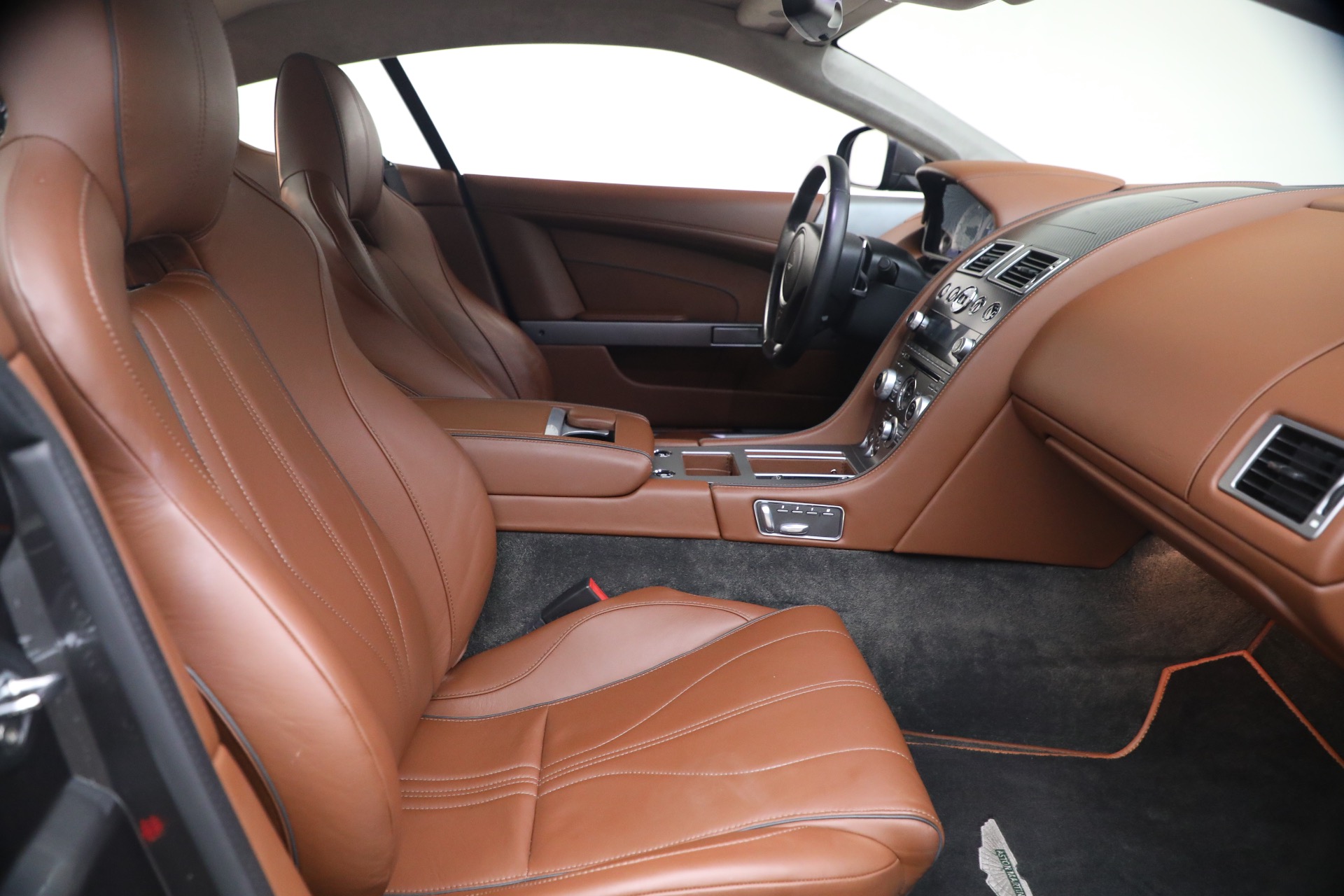 Used-2014-Aston-Martin-DB9