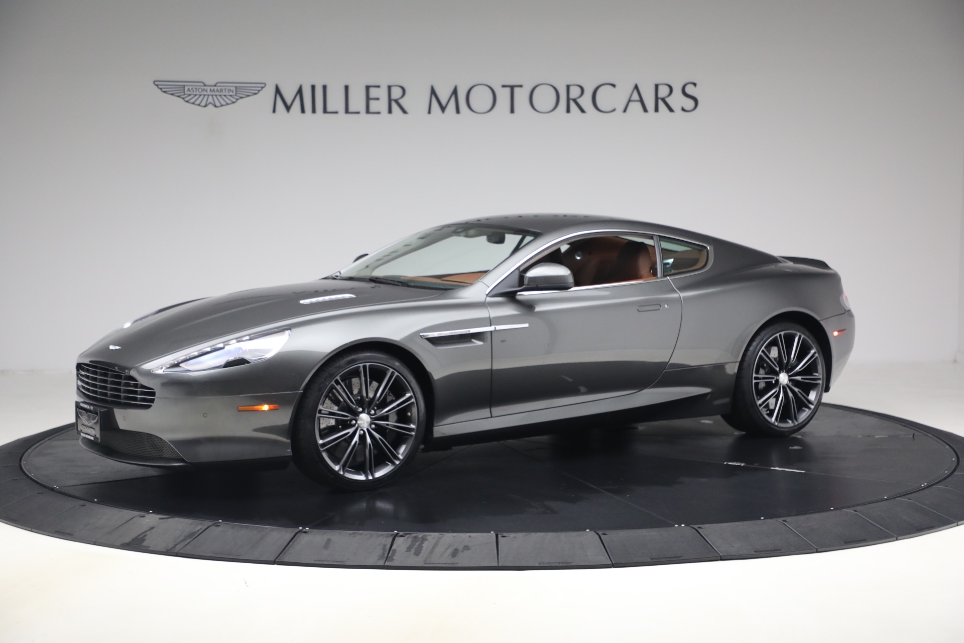 Used-2014-Aston-Martin-DB9