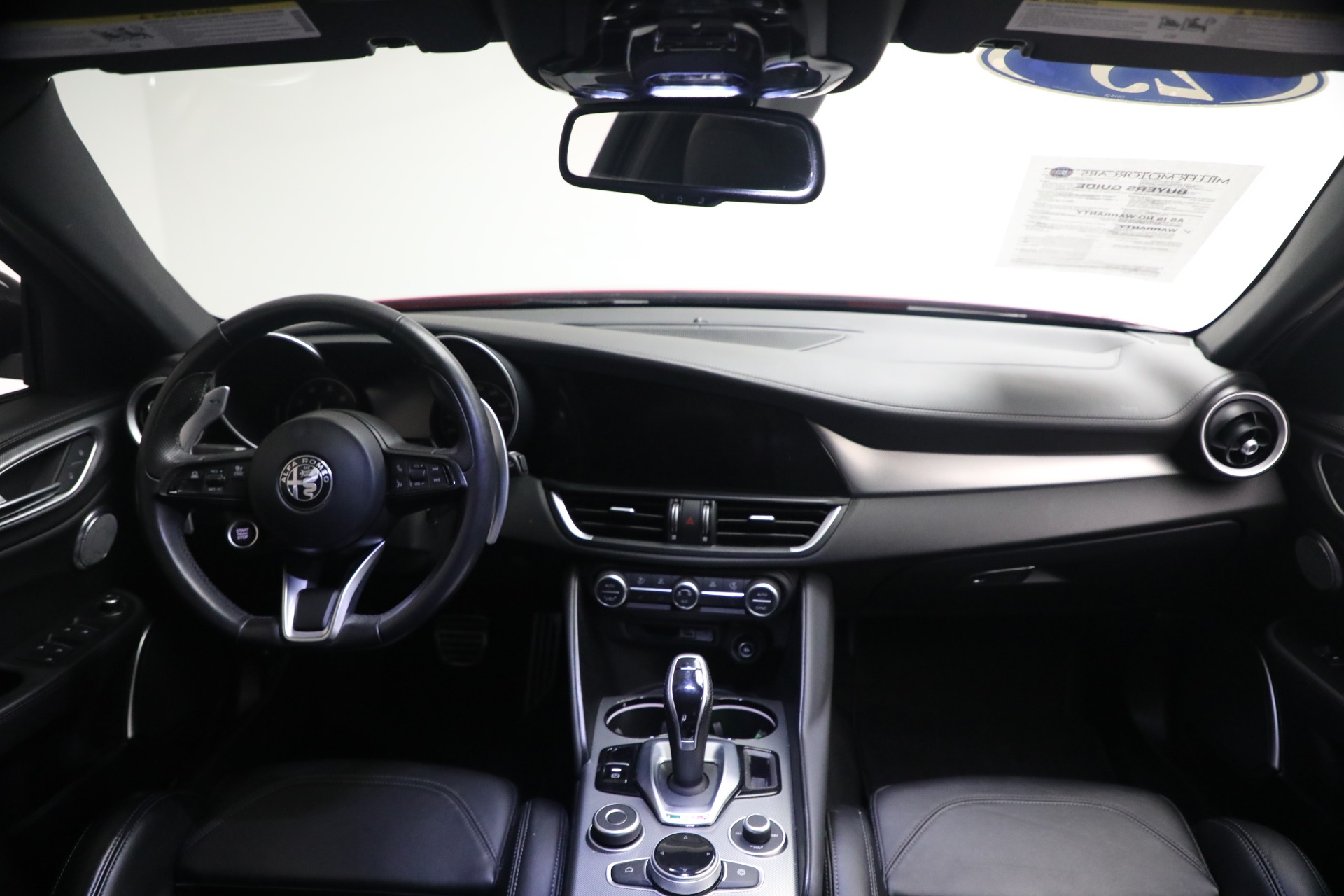 Used-2023-Alfa-Romeo-Giulia-Veloce