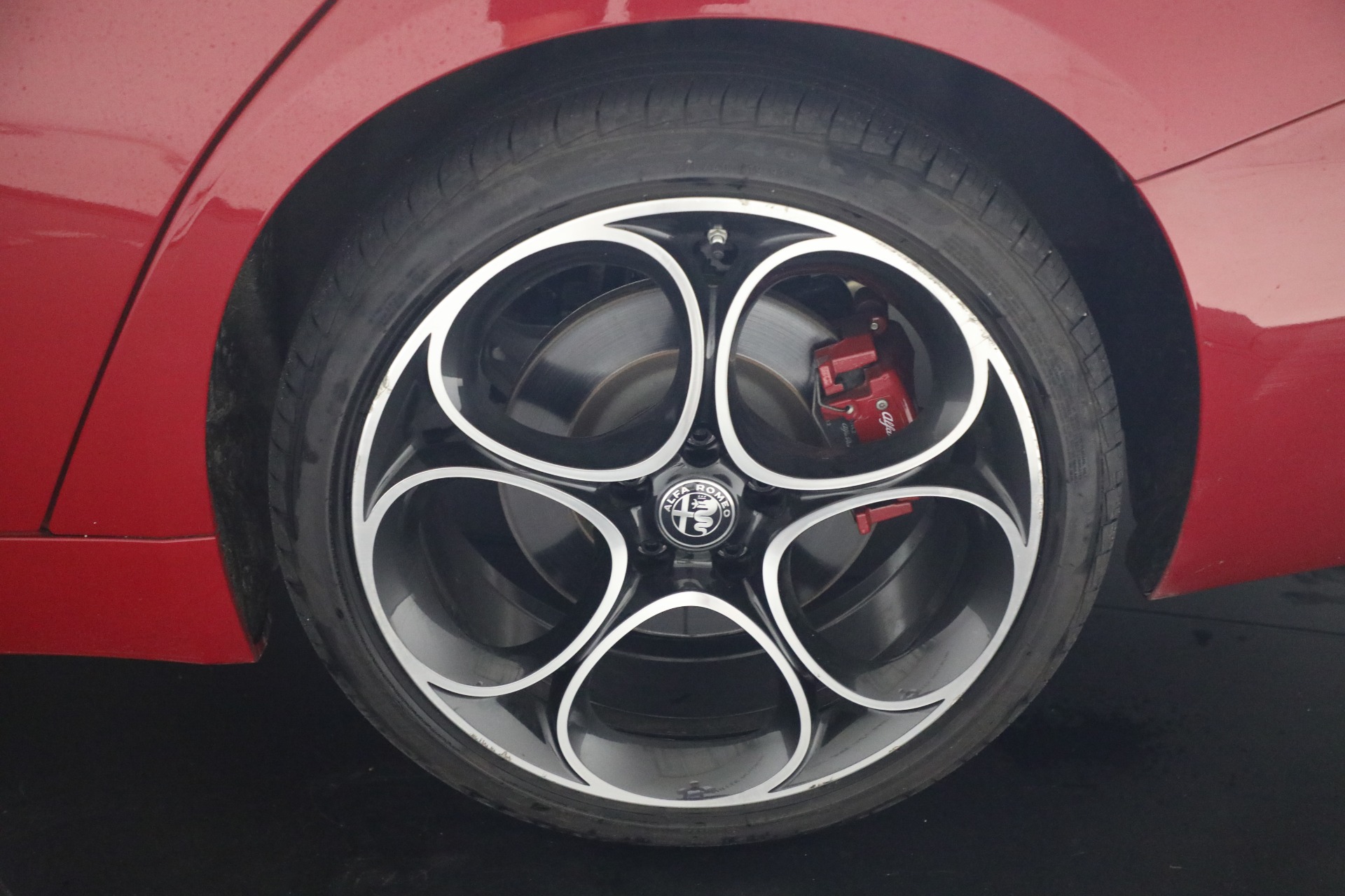 Used-2023-Alfa-Romeo-Giulia-Veloce