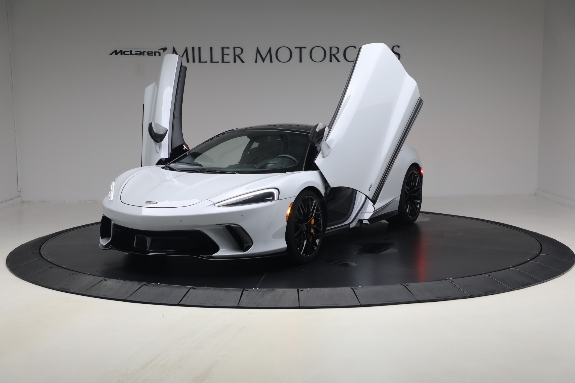 Used-2025-McLaren-GTS-Performance