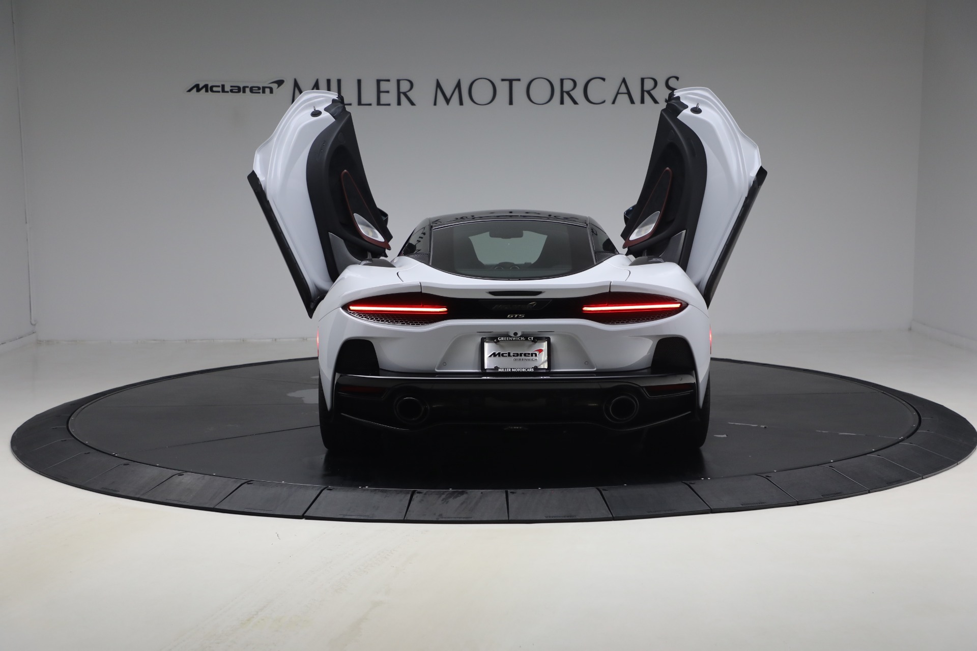 Used-2025-McLaren-GTS-Performance