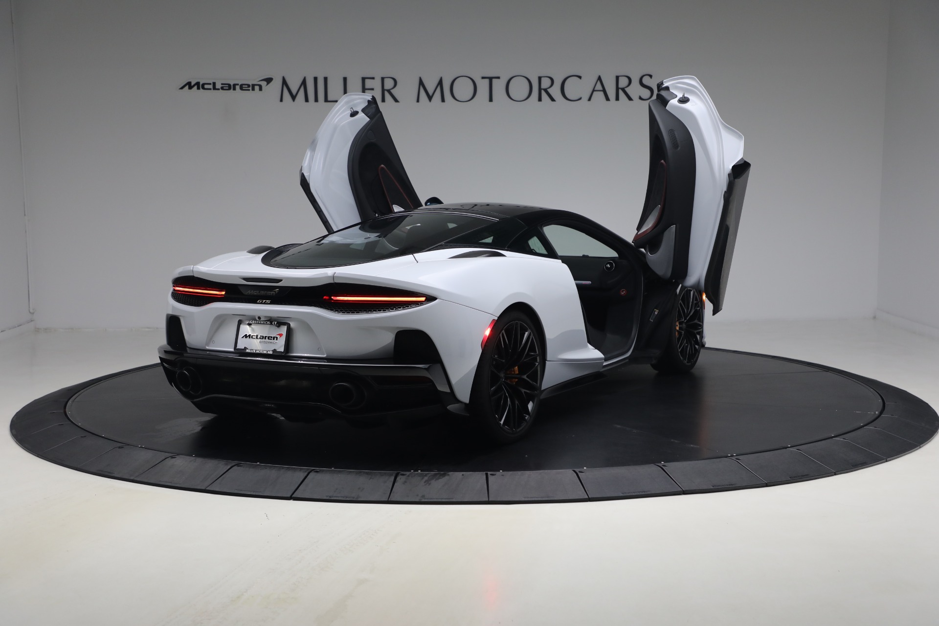 Used-2025-McLaren-GTS-Performance