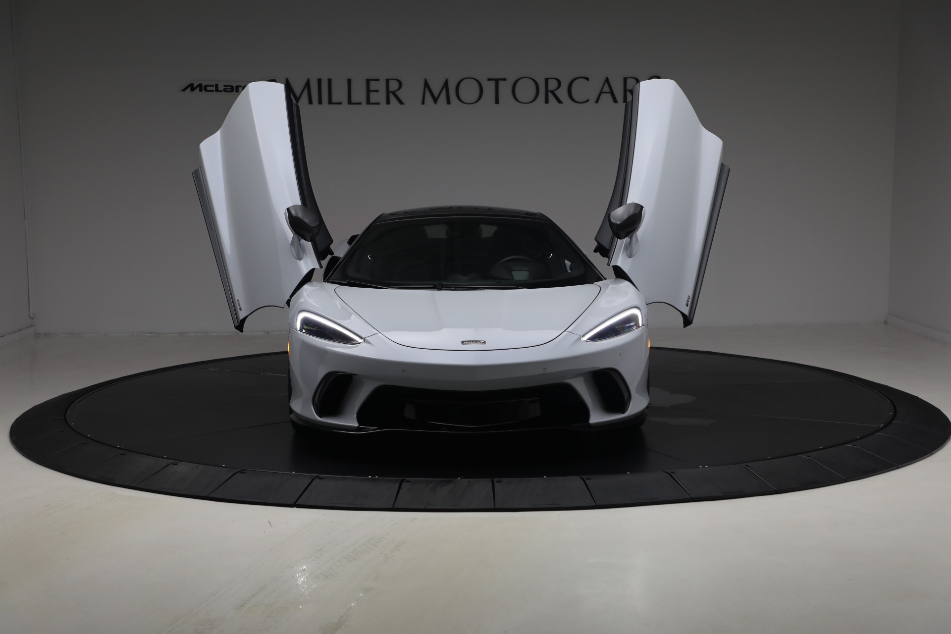 Used-2025-McLaren-GTS-Performance