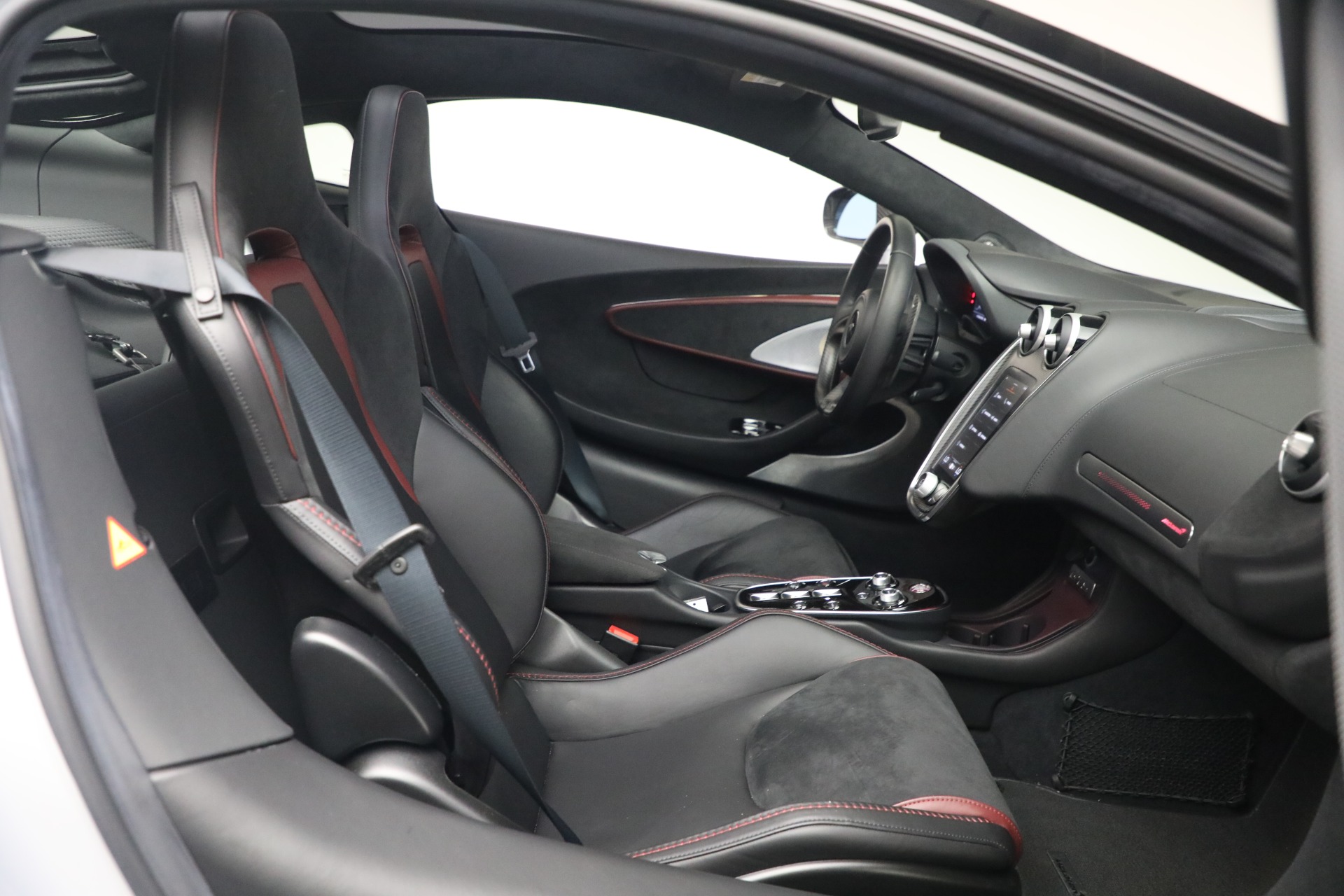Used-2025-McLaren-GTS-Performance