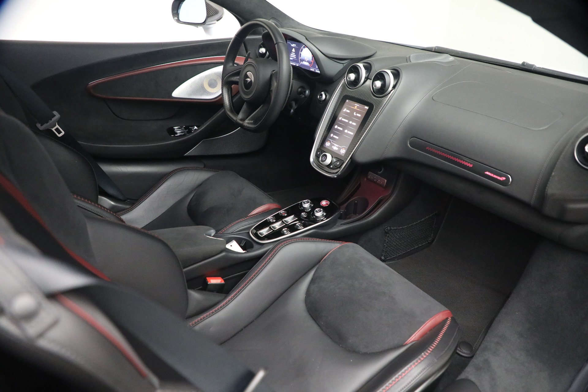 Used-2025-McLaren-GTS-Performance