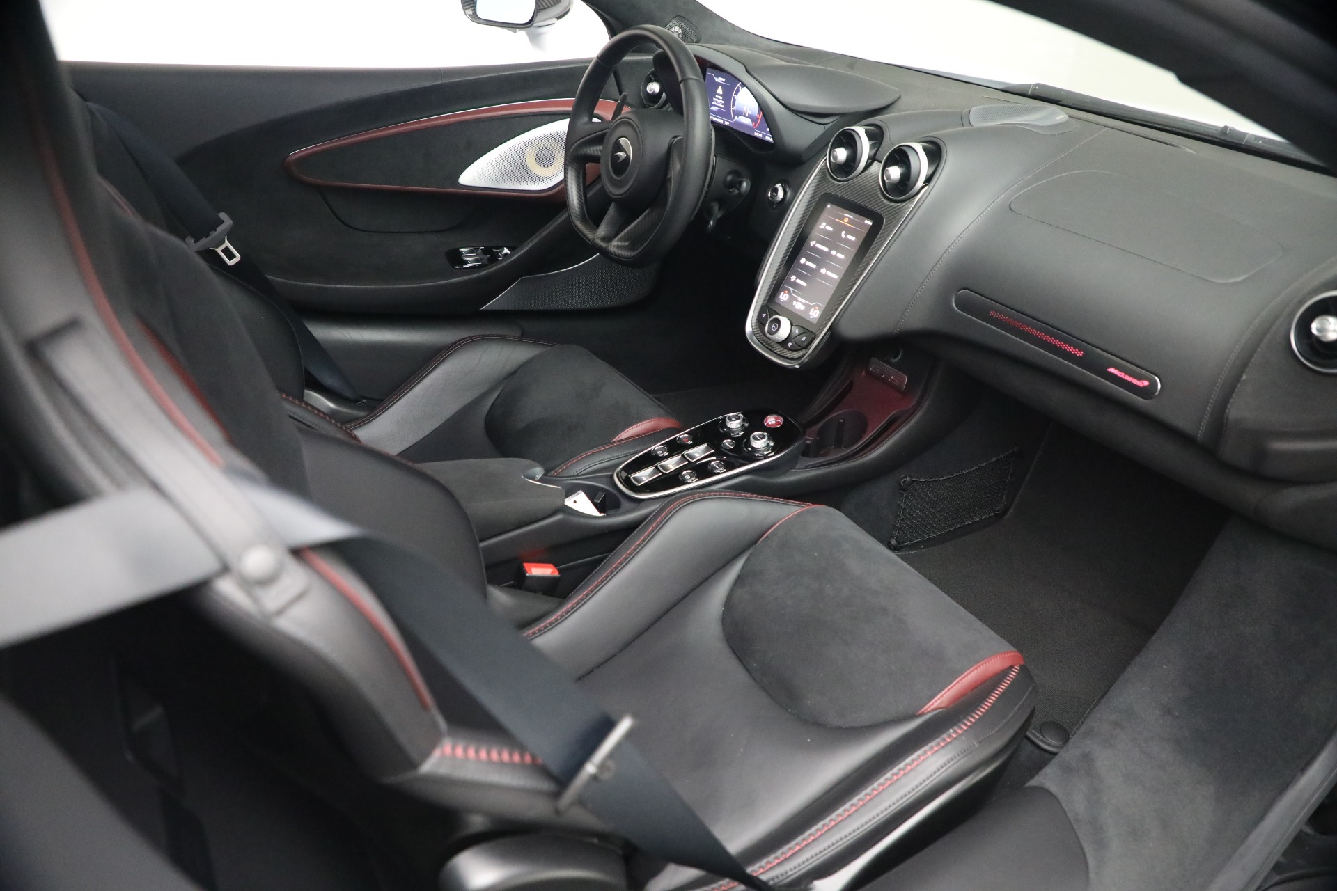 Used-2025-McLaren-GTS-Performance