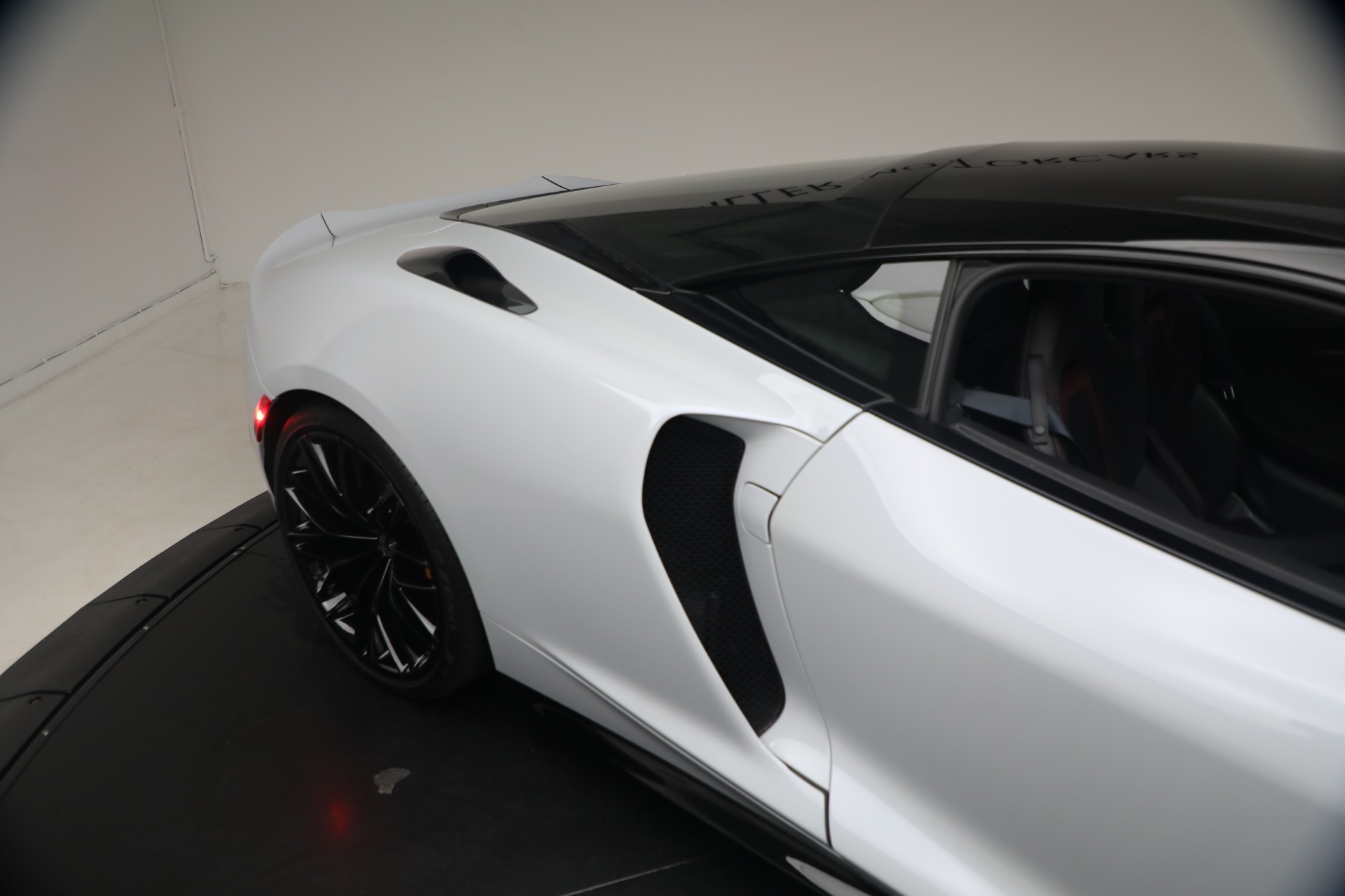 Used-2025-McLaren-GTS-Performance