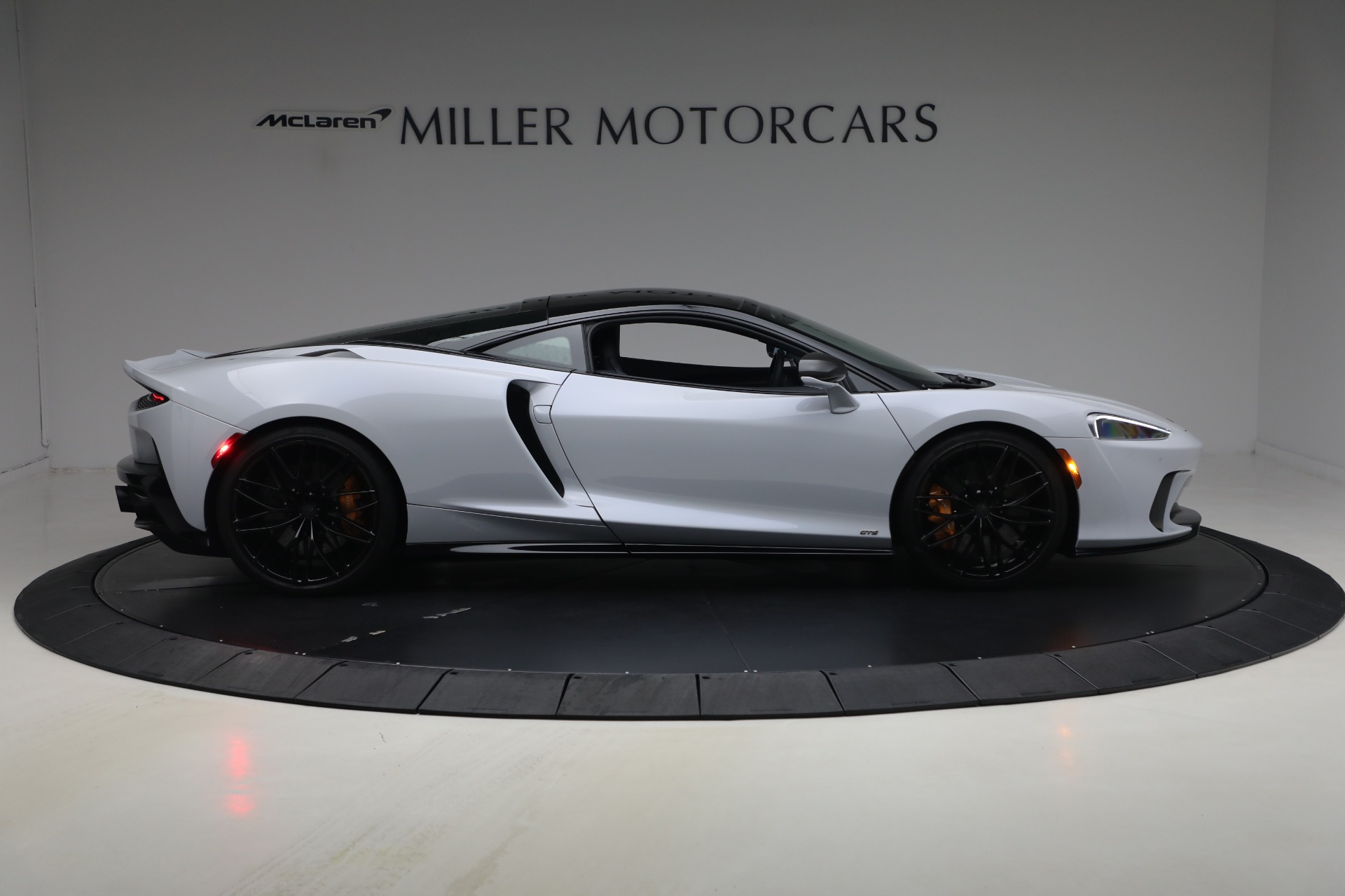 Used-2025-McLaren-GTS-Performance