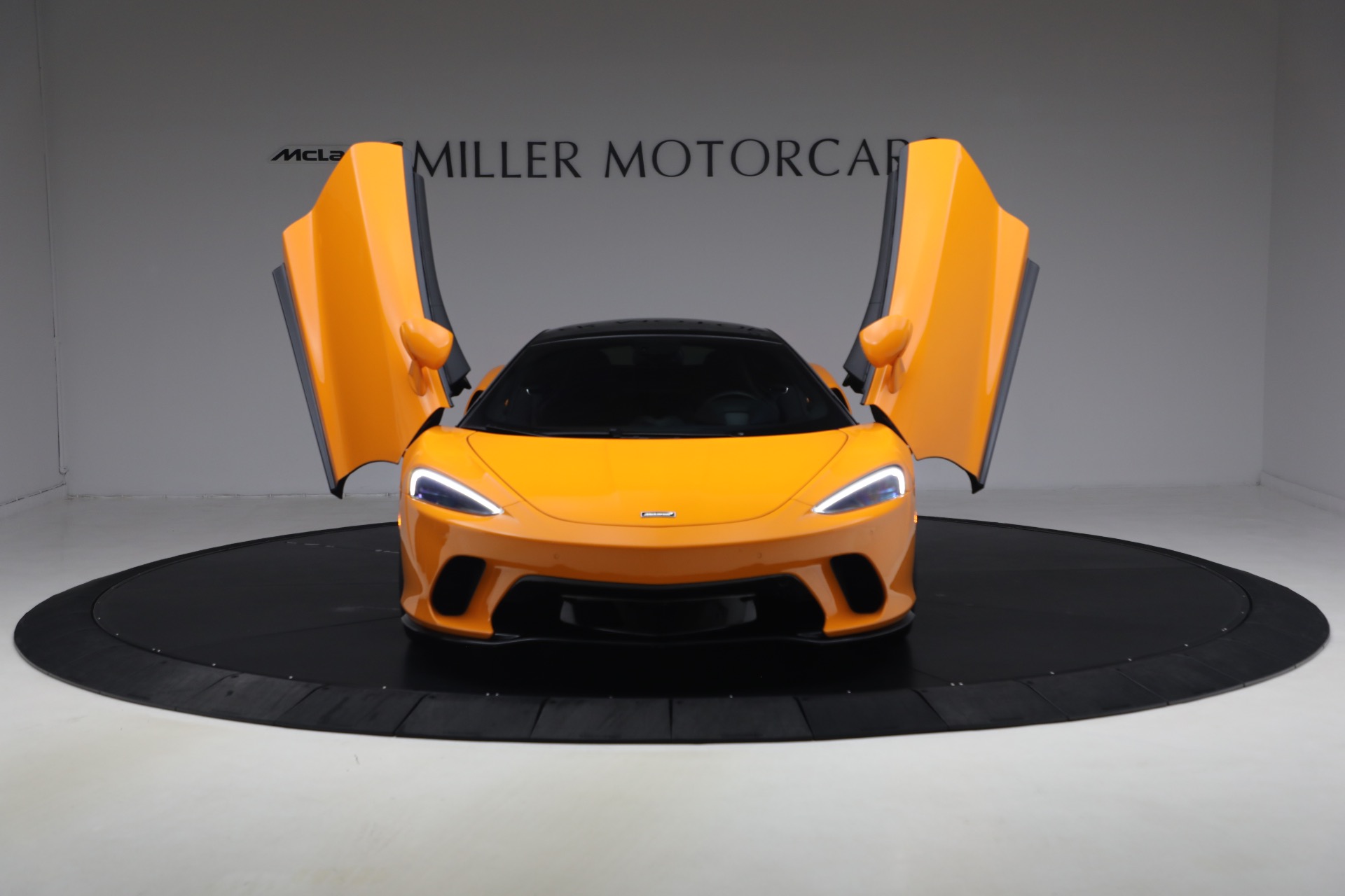 Used-2023-McLaren-GT