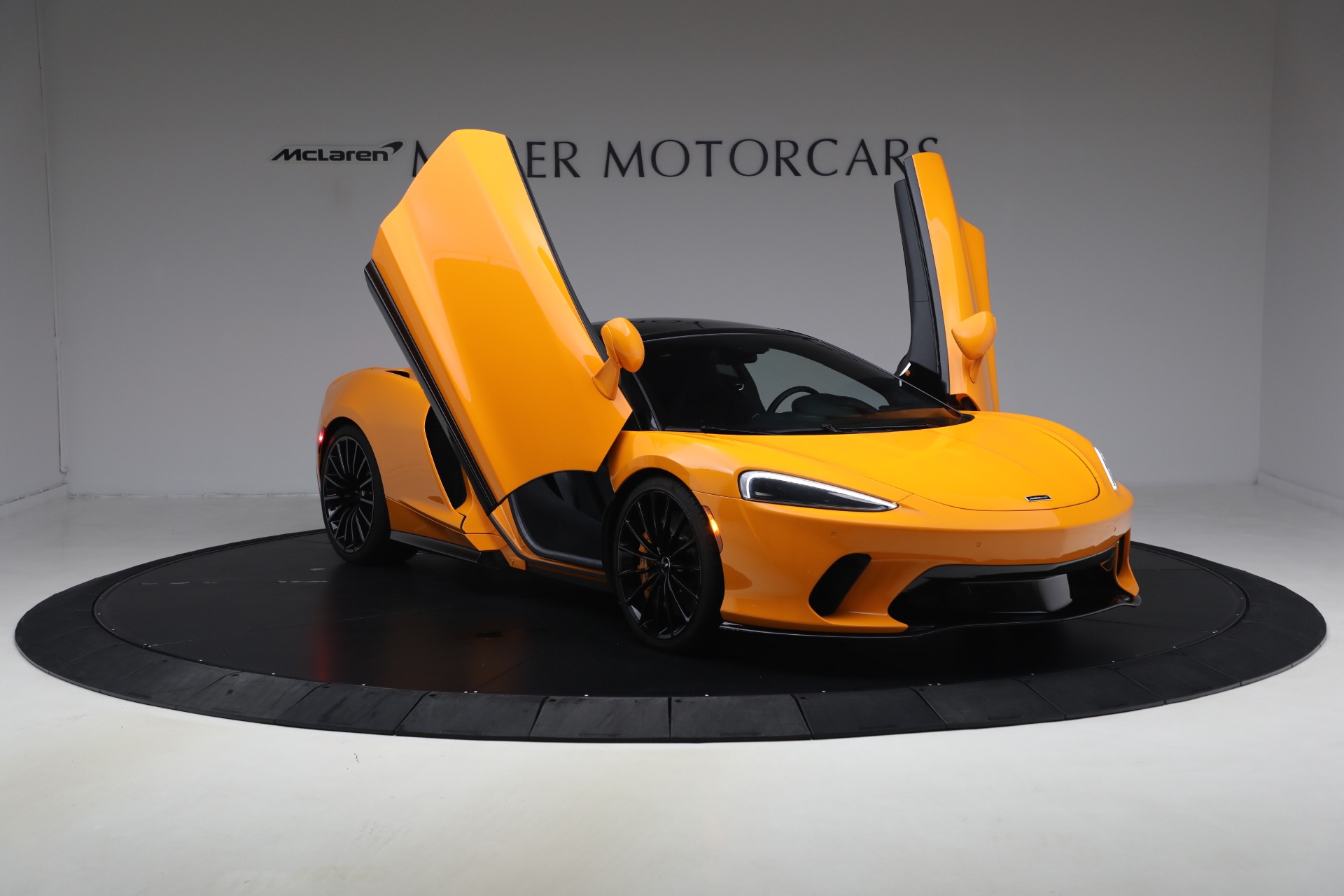 Used-2023-McLaren-GT