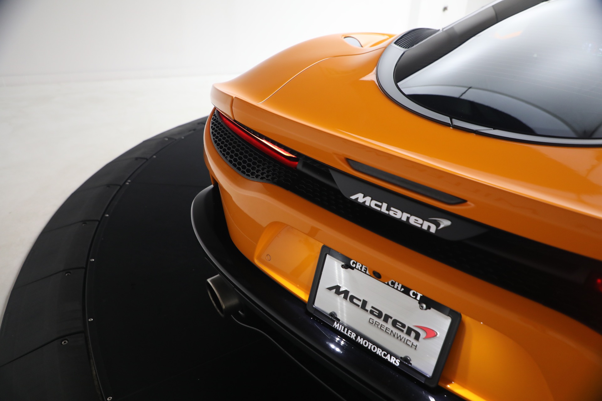 Used-2023-McLaren-GT