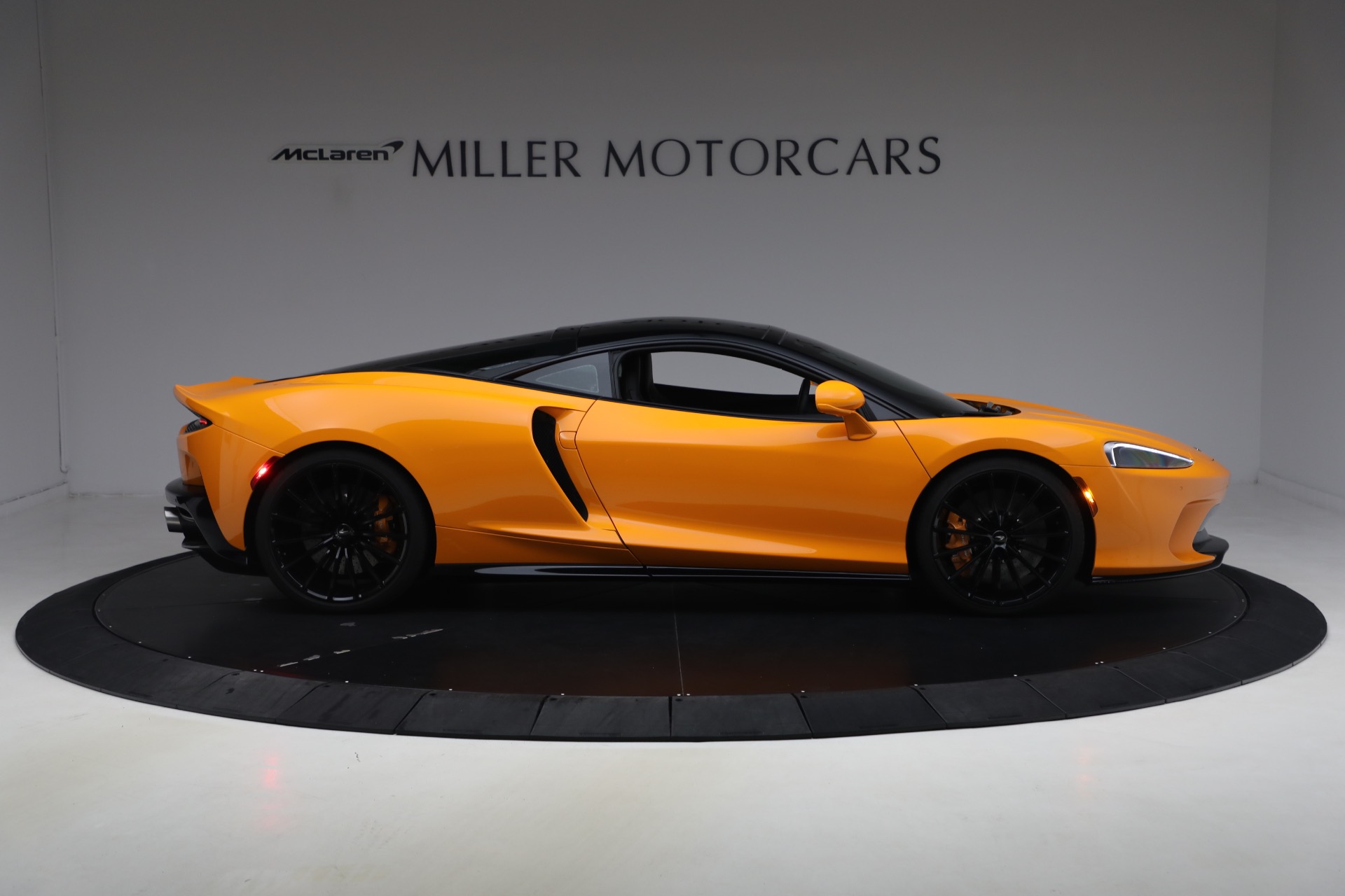 Used-2023-McLaren-GT