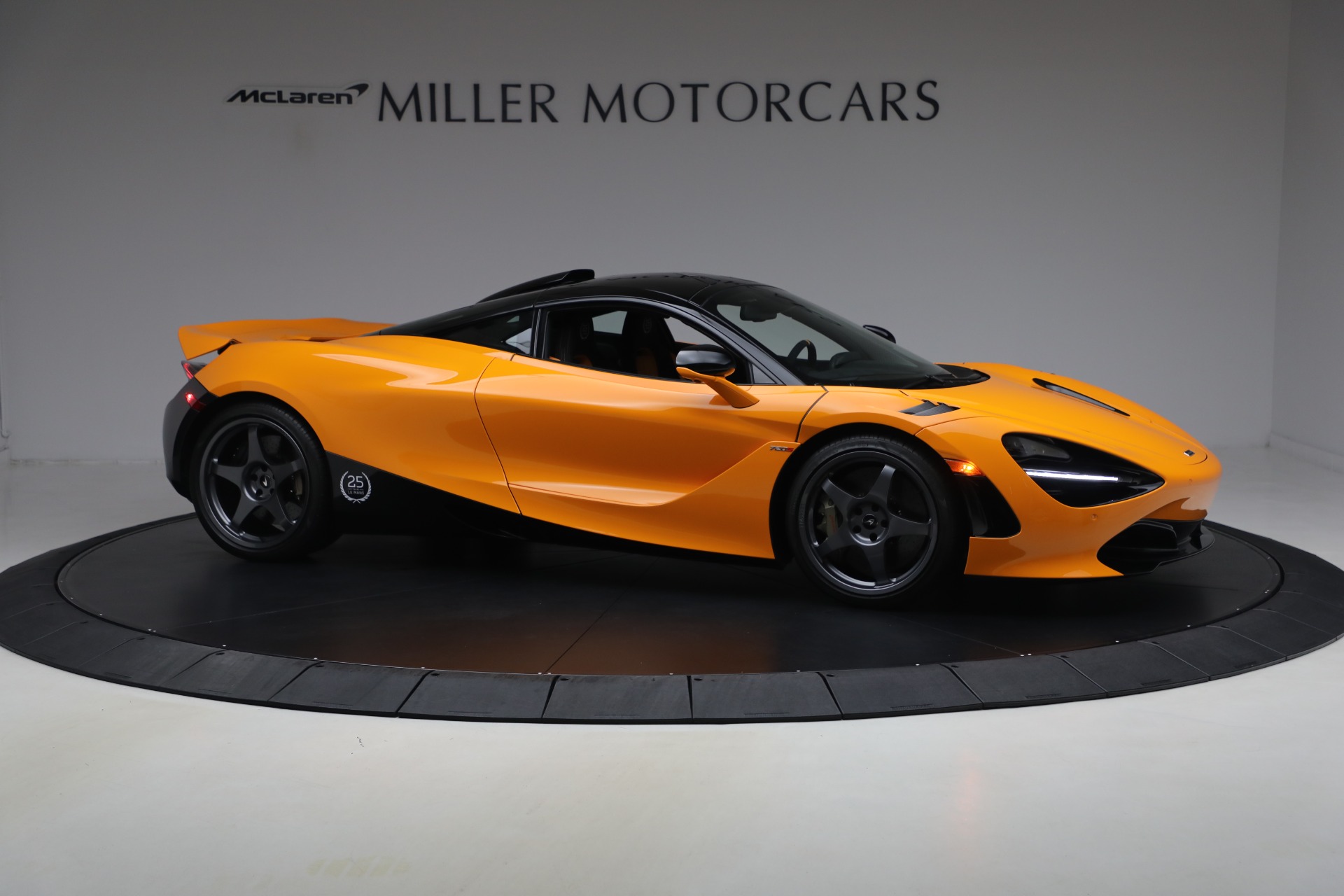Used-2021-McLaren-720S-Le-Mans