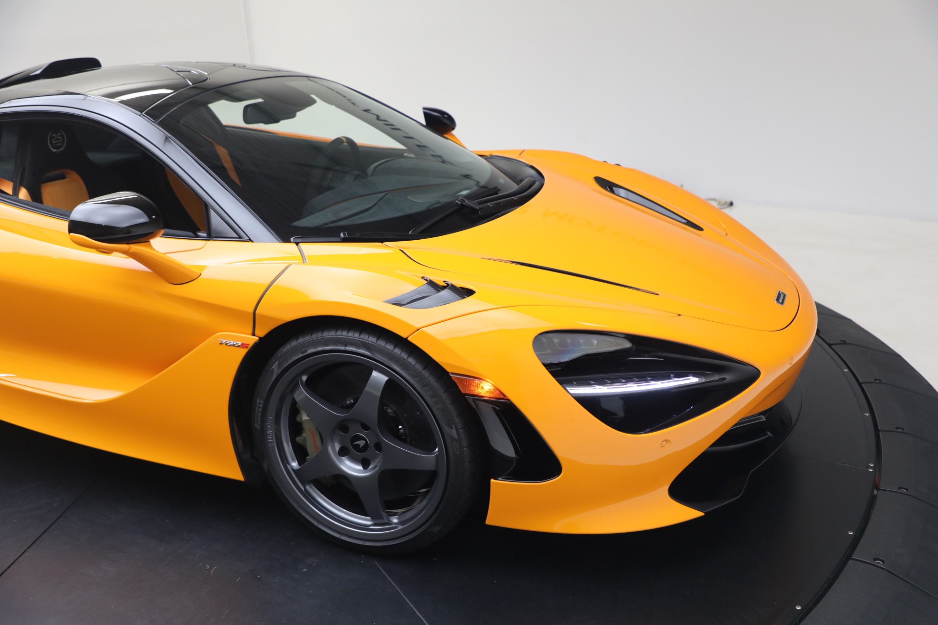 Used-2021-McLaren-720S-Le-Mans