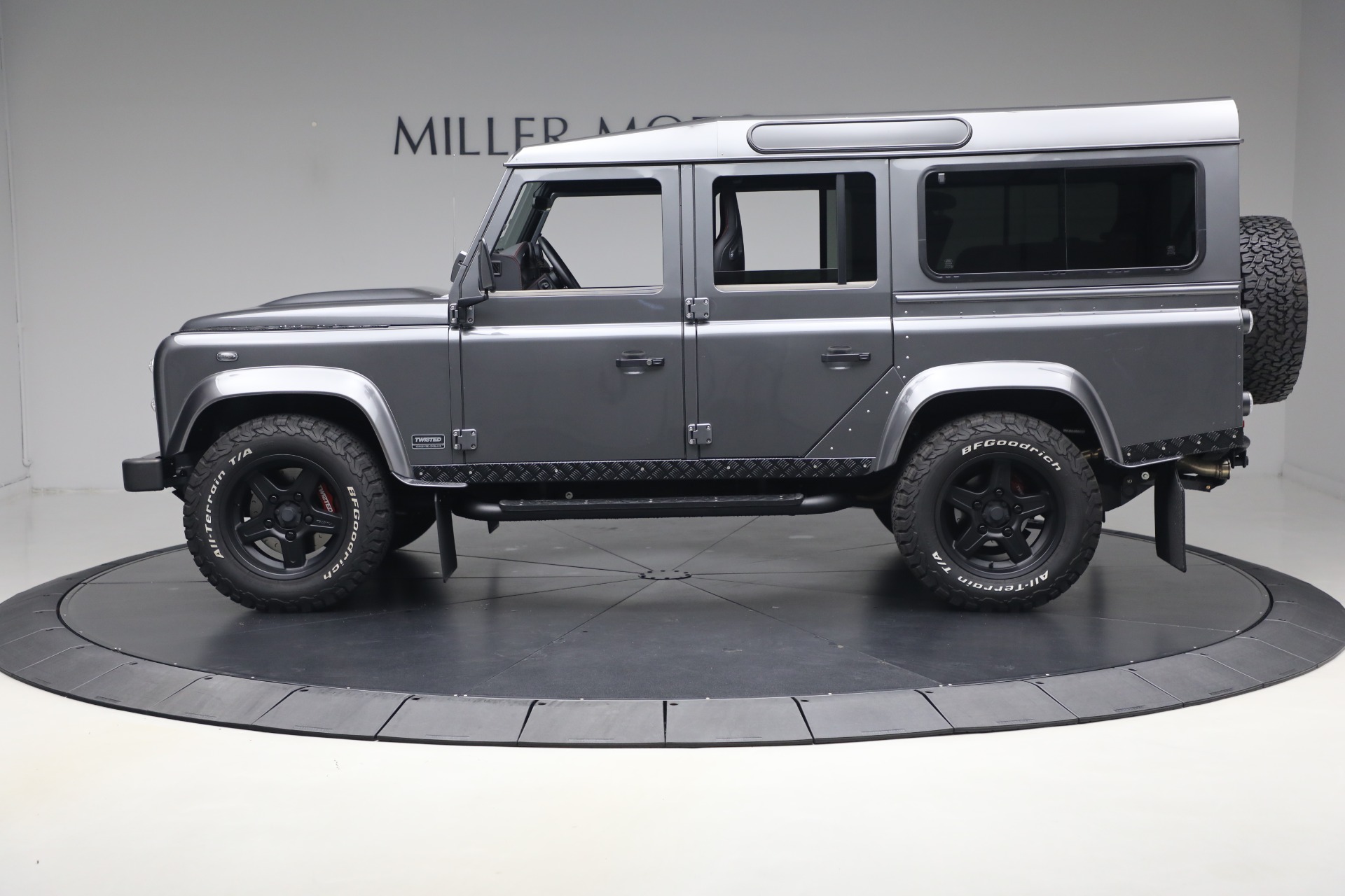 Used-2024-Land-Rover-Twisted-T110-Station-Wagon
