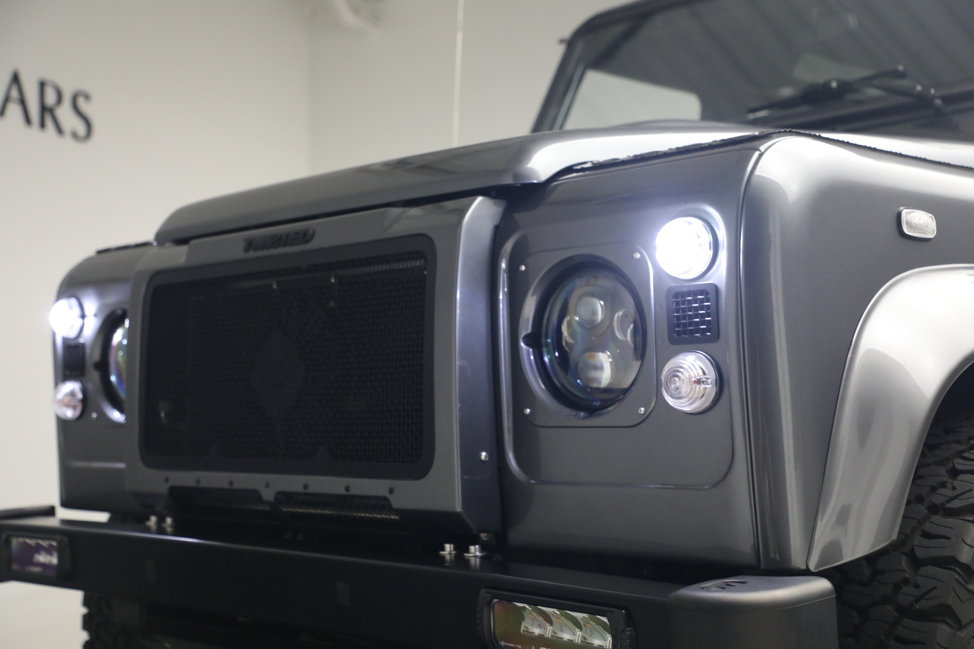 Used-2024-Land-Rover-Twisted-T110-Station-Wagon