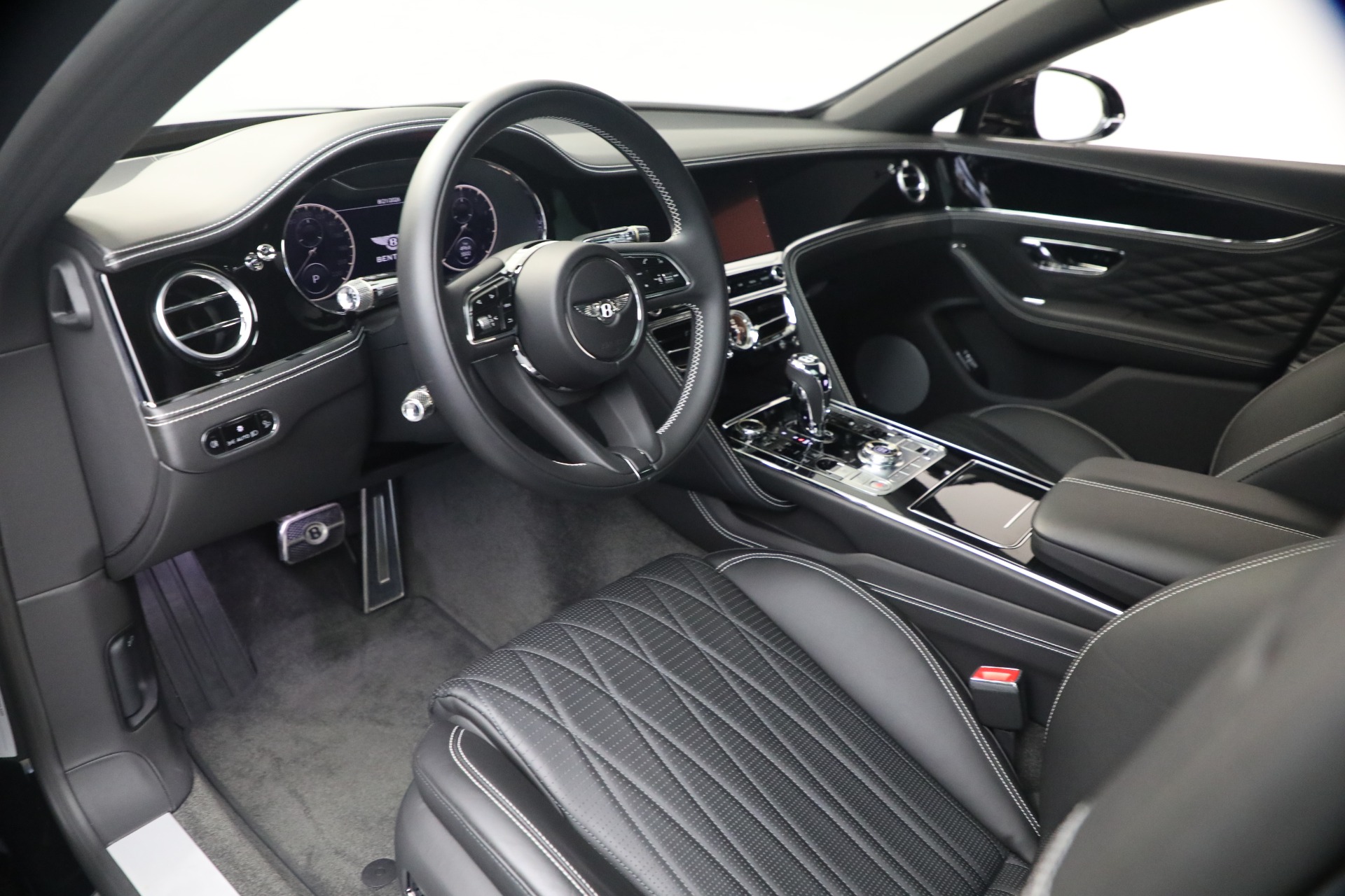 Used-2022-Bentley-Flying-Spur-W12