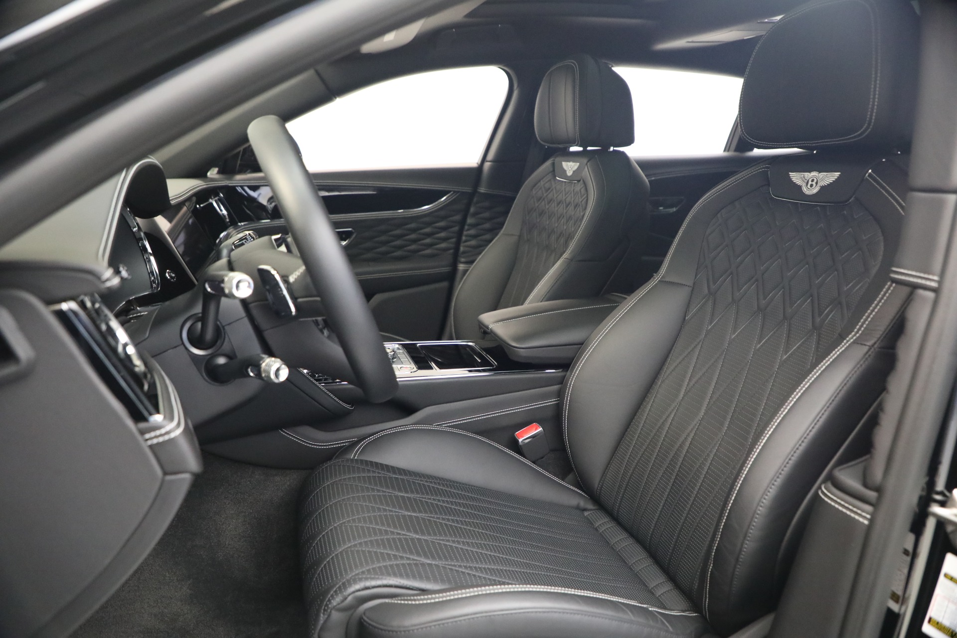 Used-2022-Bentley-Flying-Spur-W12