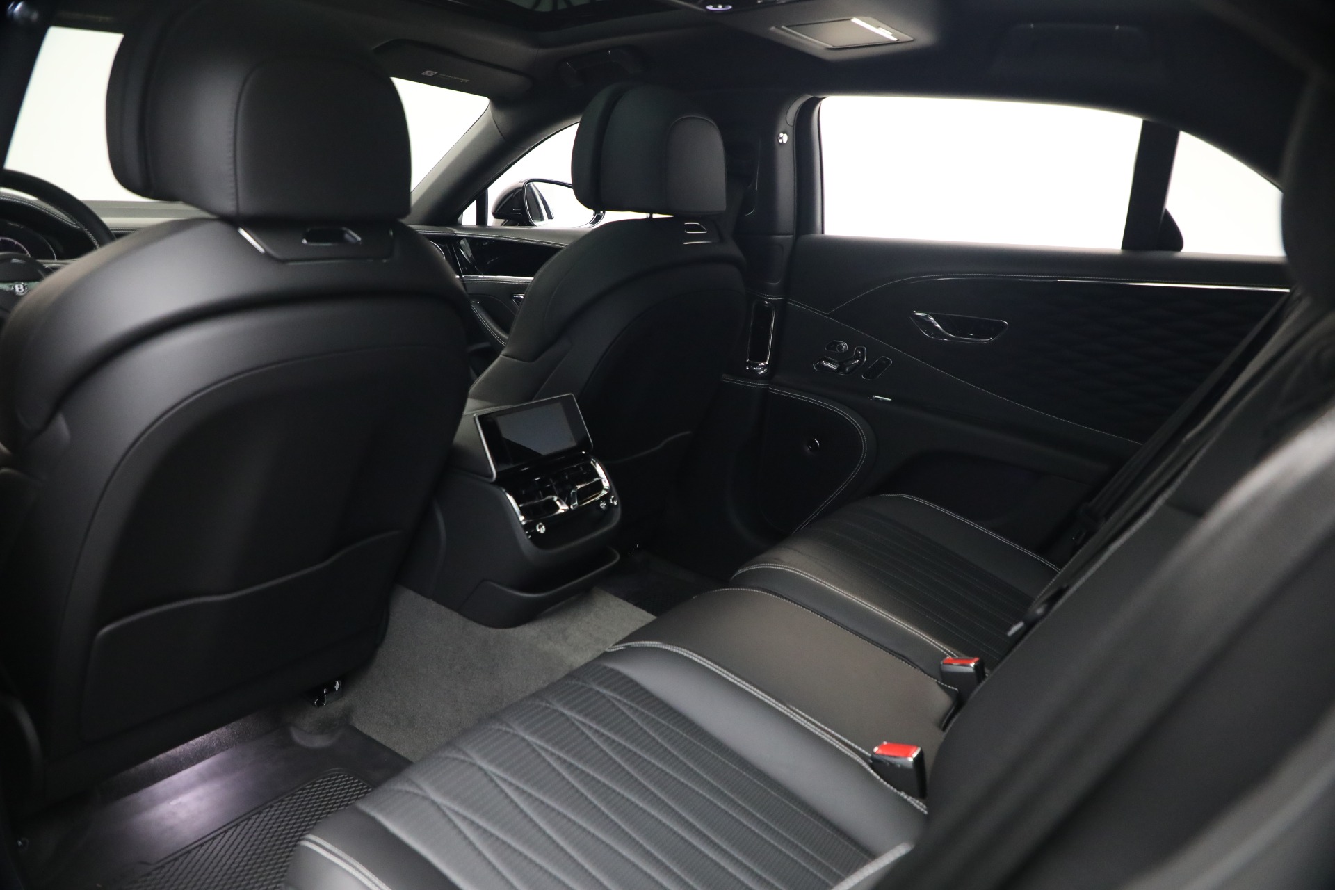 Used-2022-Bentley-Flying-Spur-W12