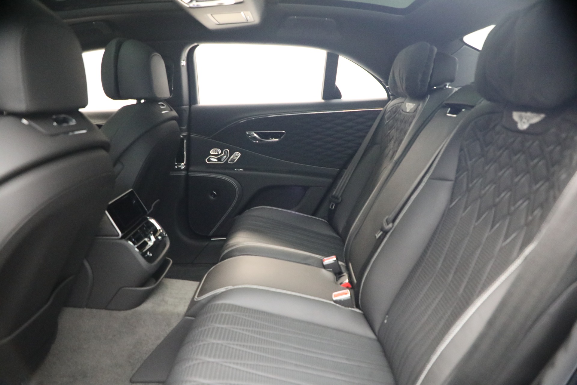 Used-2022-Bentley-Flying-Spur-W12