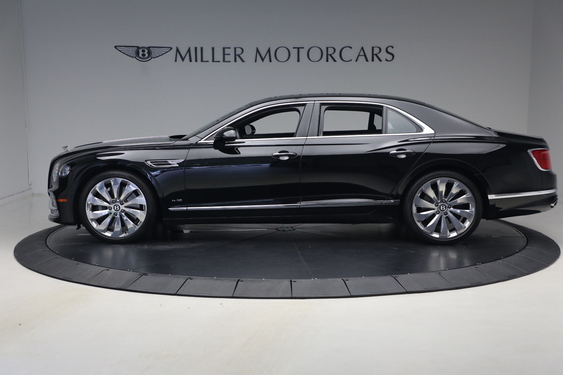 Used-2022-Bentley-Flying-Spur-W12