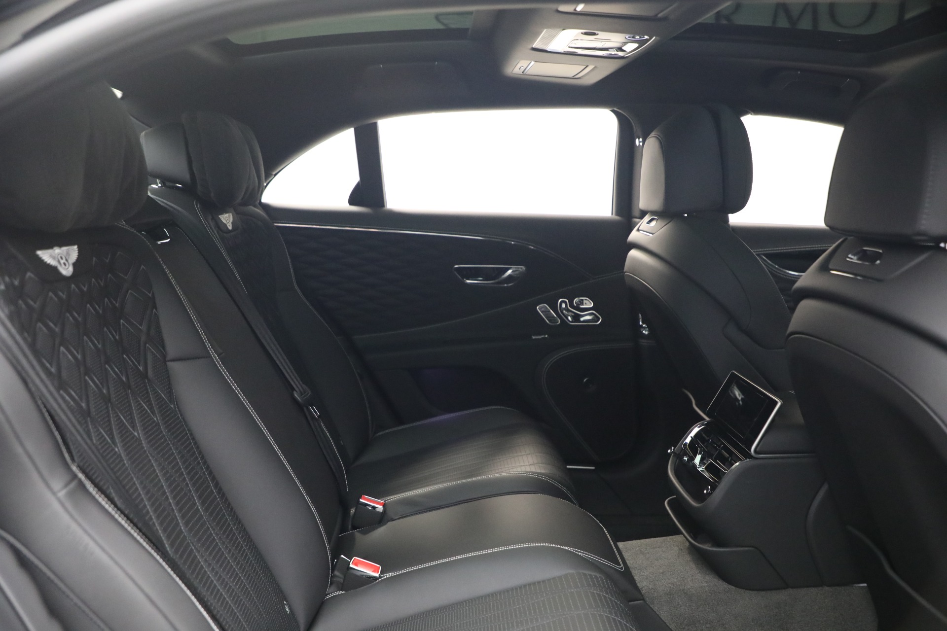 Used-2022-Bentley-Flying-Spur-W12