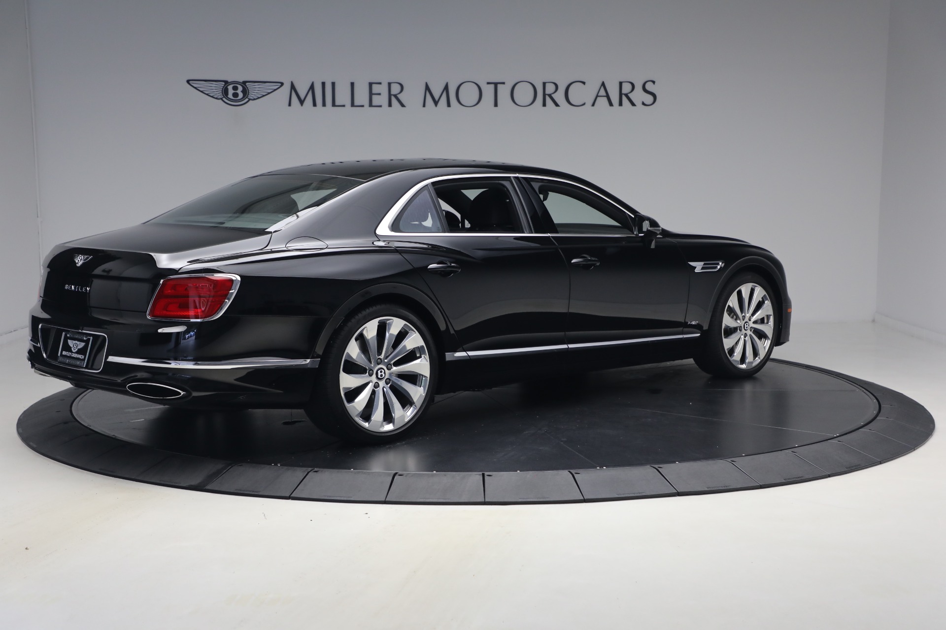 Used-2022-Bentley-Flying-Spur-W12