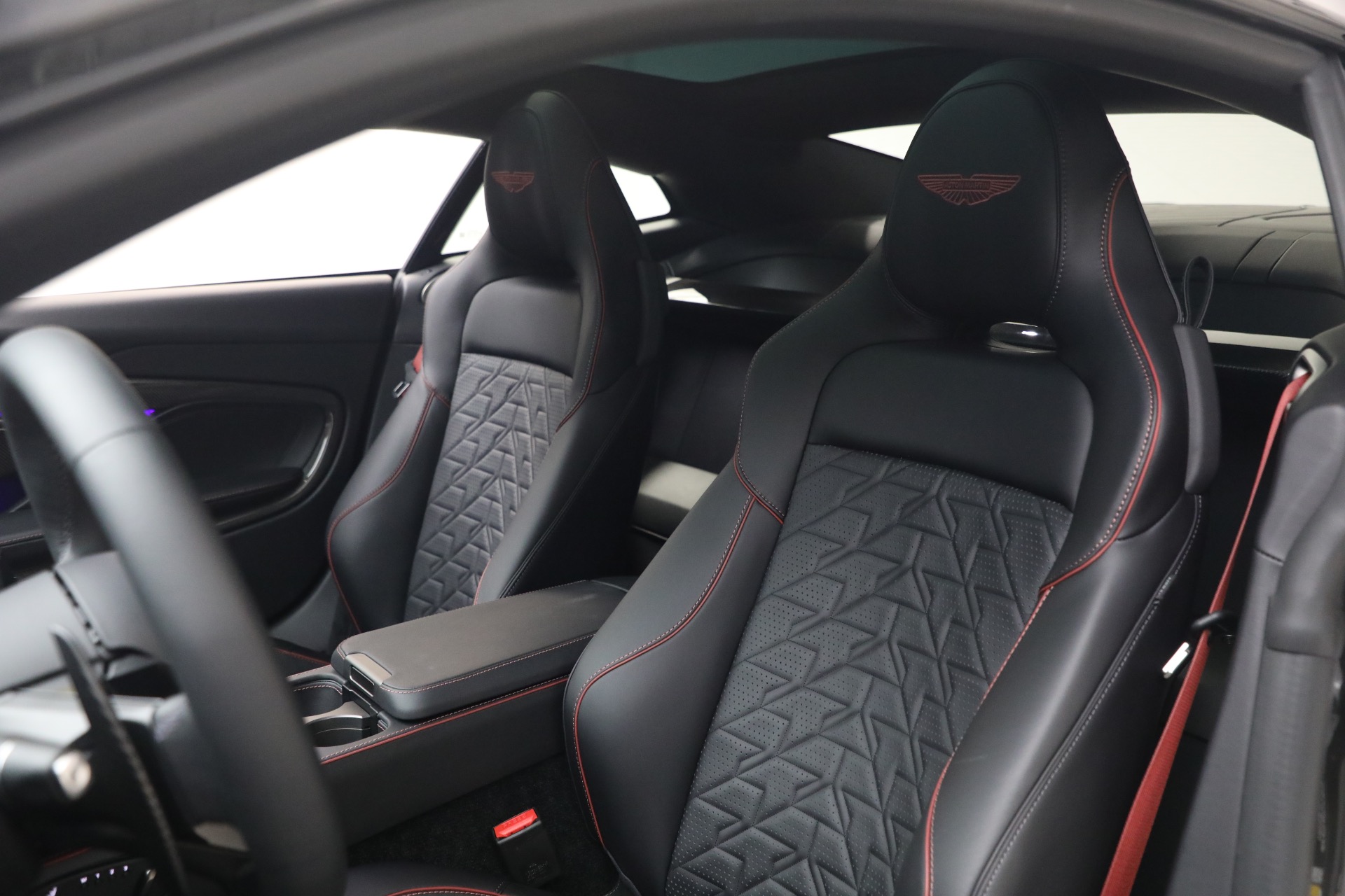 Used-2026-Aston-Martin-Vanquish