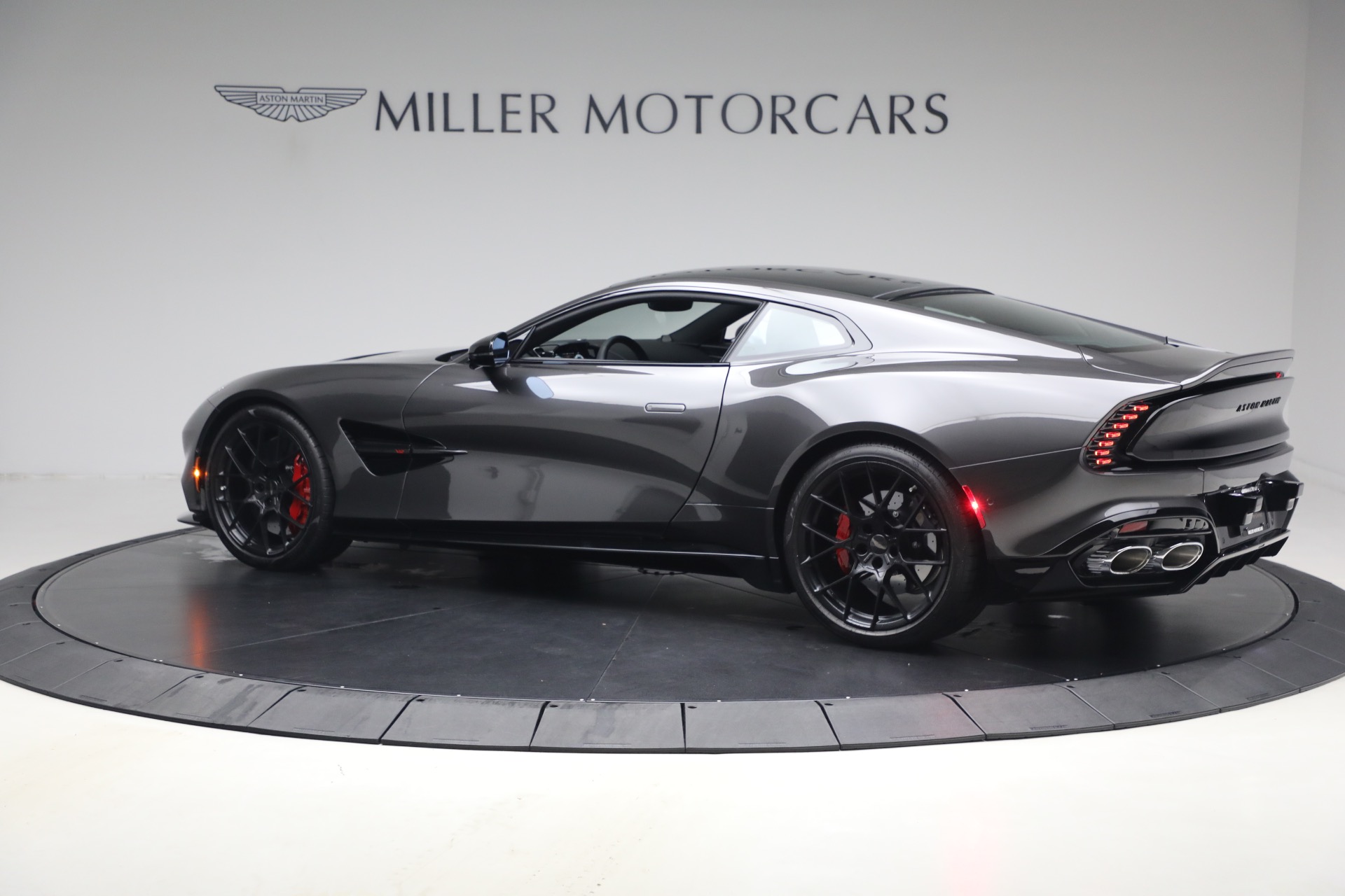 Used-2026-Aston-Martin-Vanquish