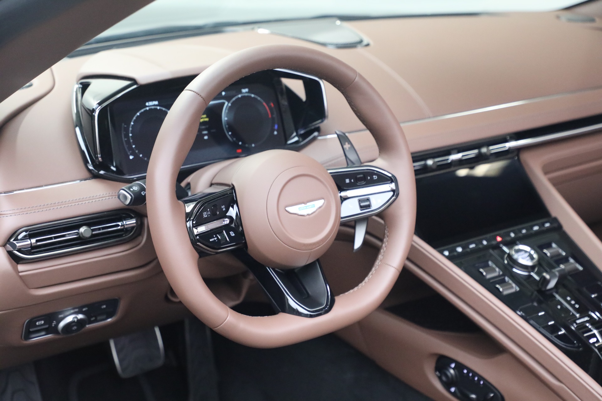 New-2026-Aston-Martin-DB12-S-Volante