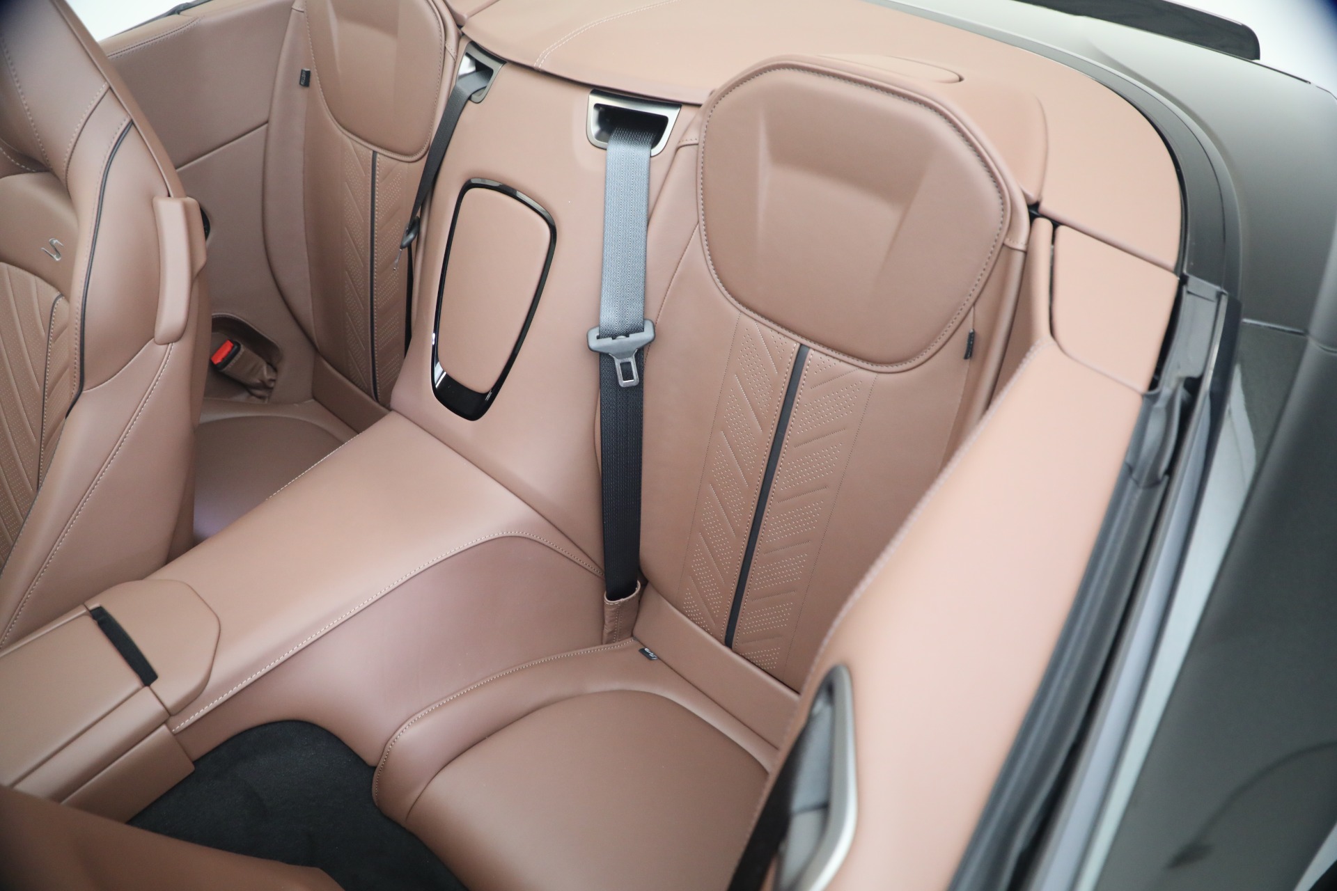 New-2026-Aston-Martin-DB12-S-Volante